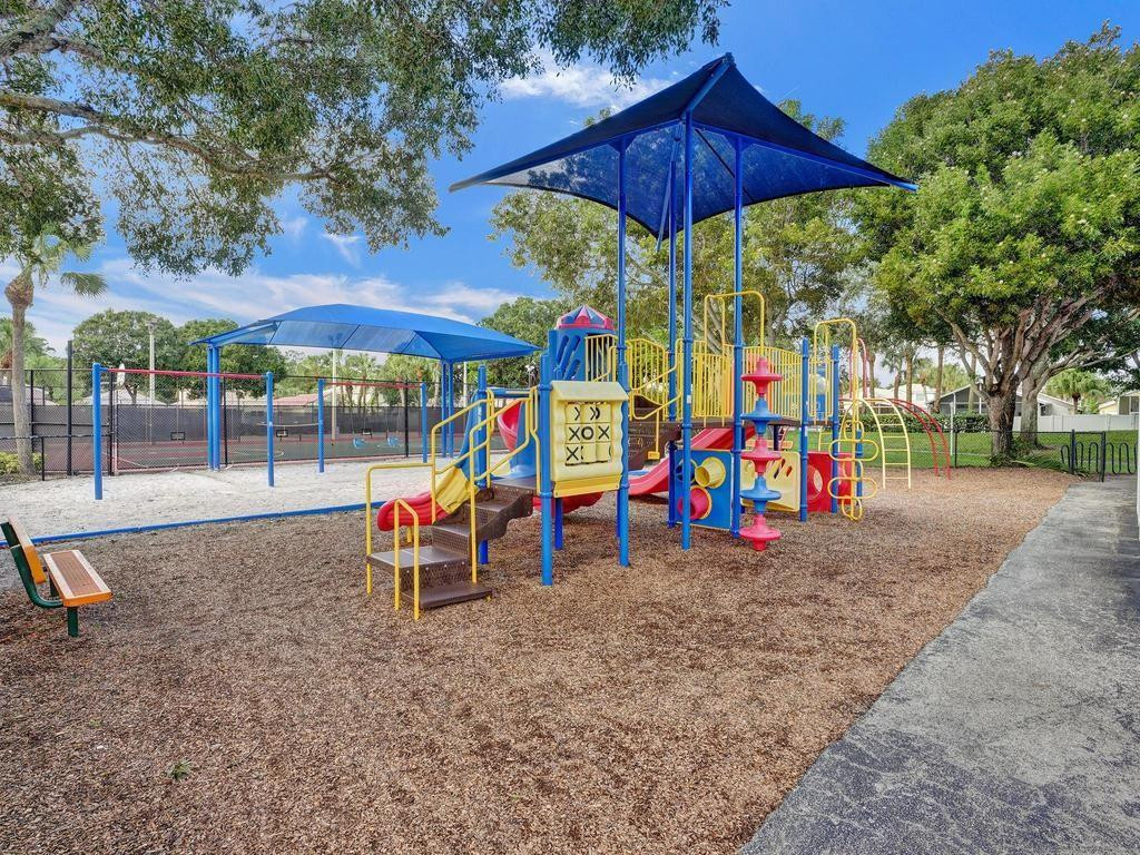 8171 Mystic Harbor Circle