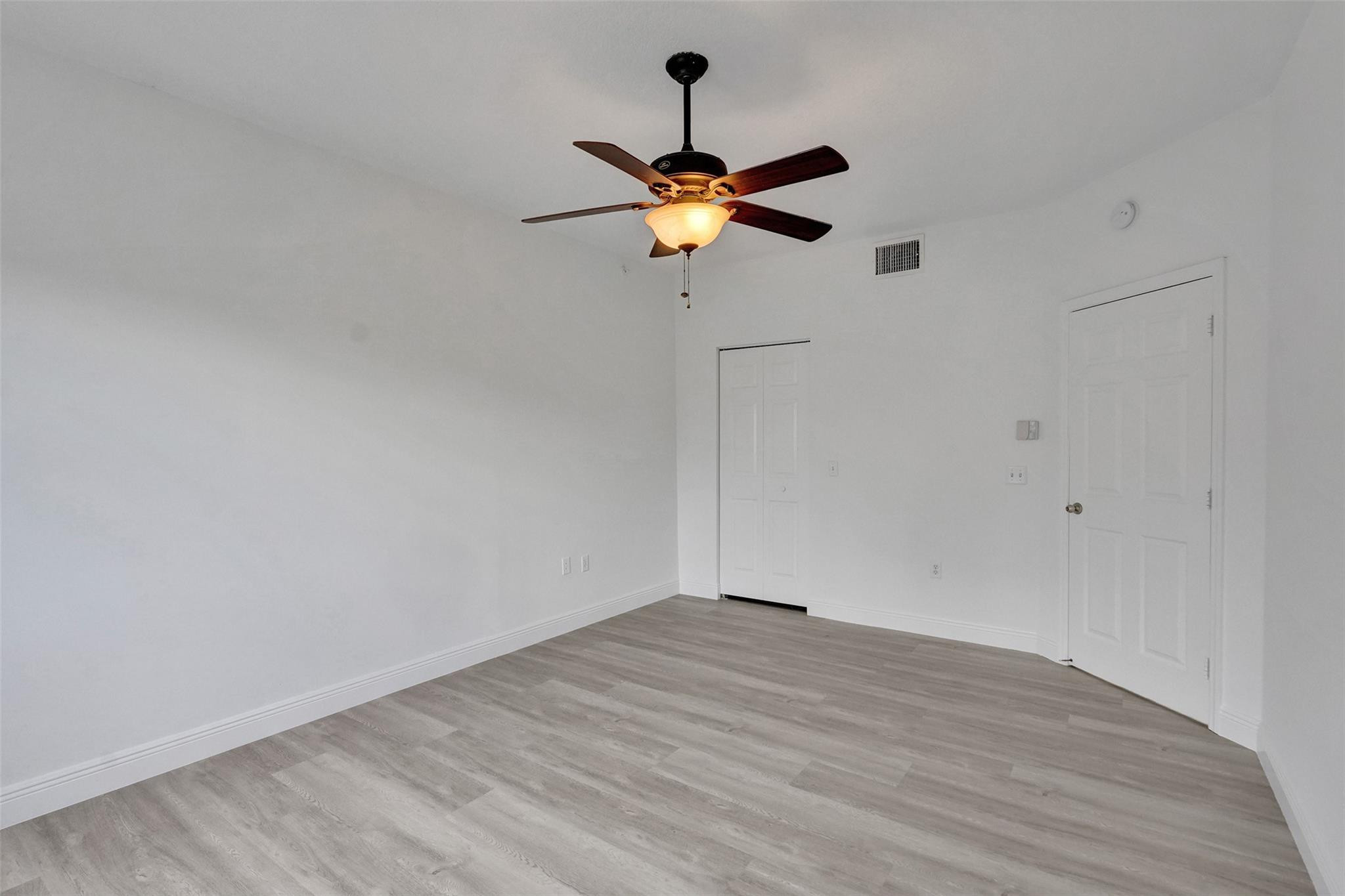 2107 SE 10th Ave 802