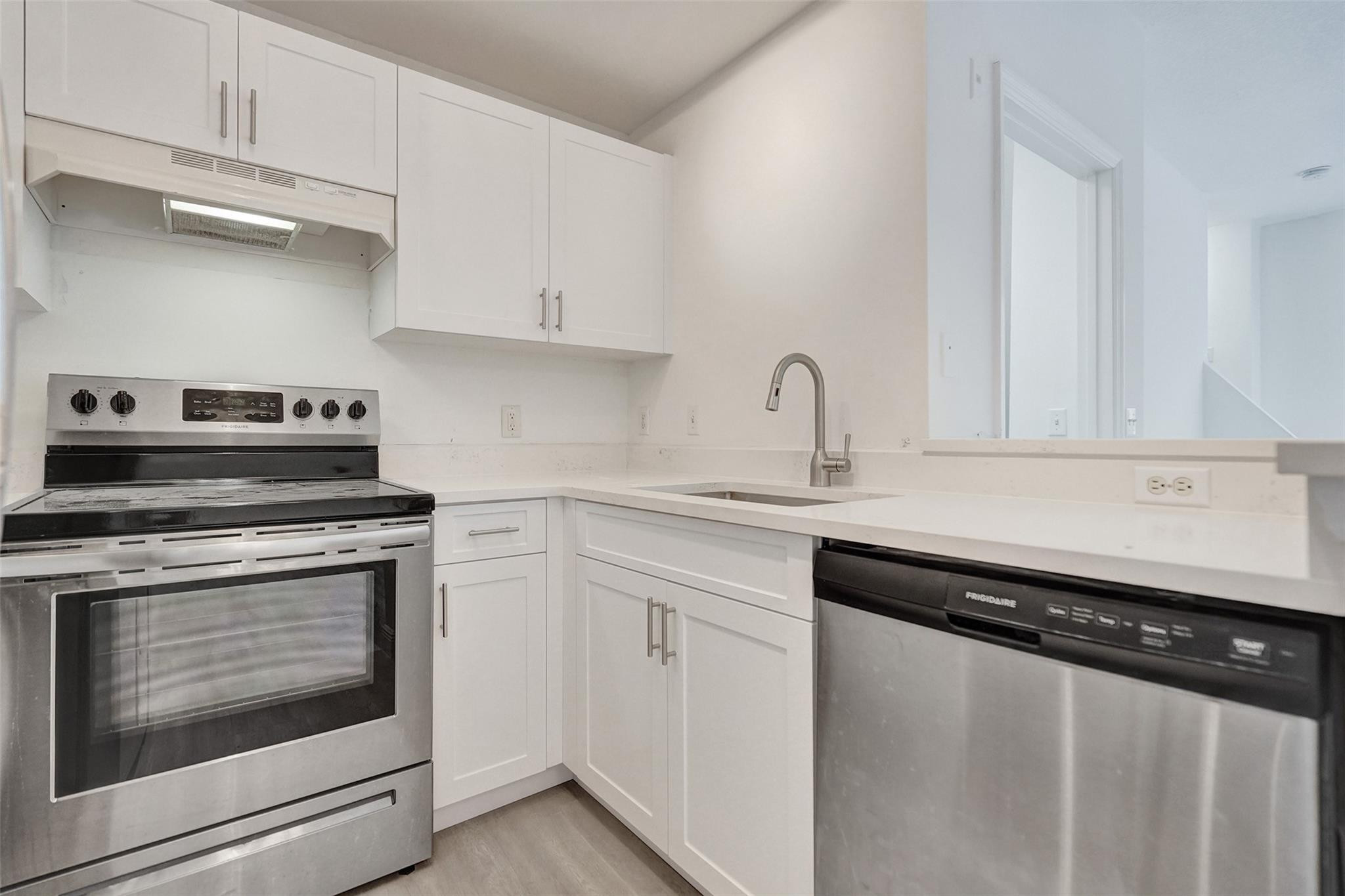 2107 SE 10th Ave 802