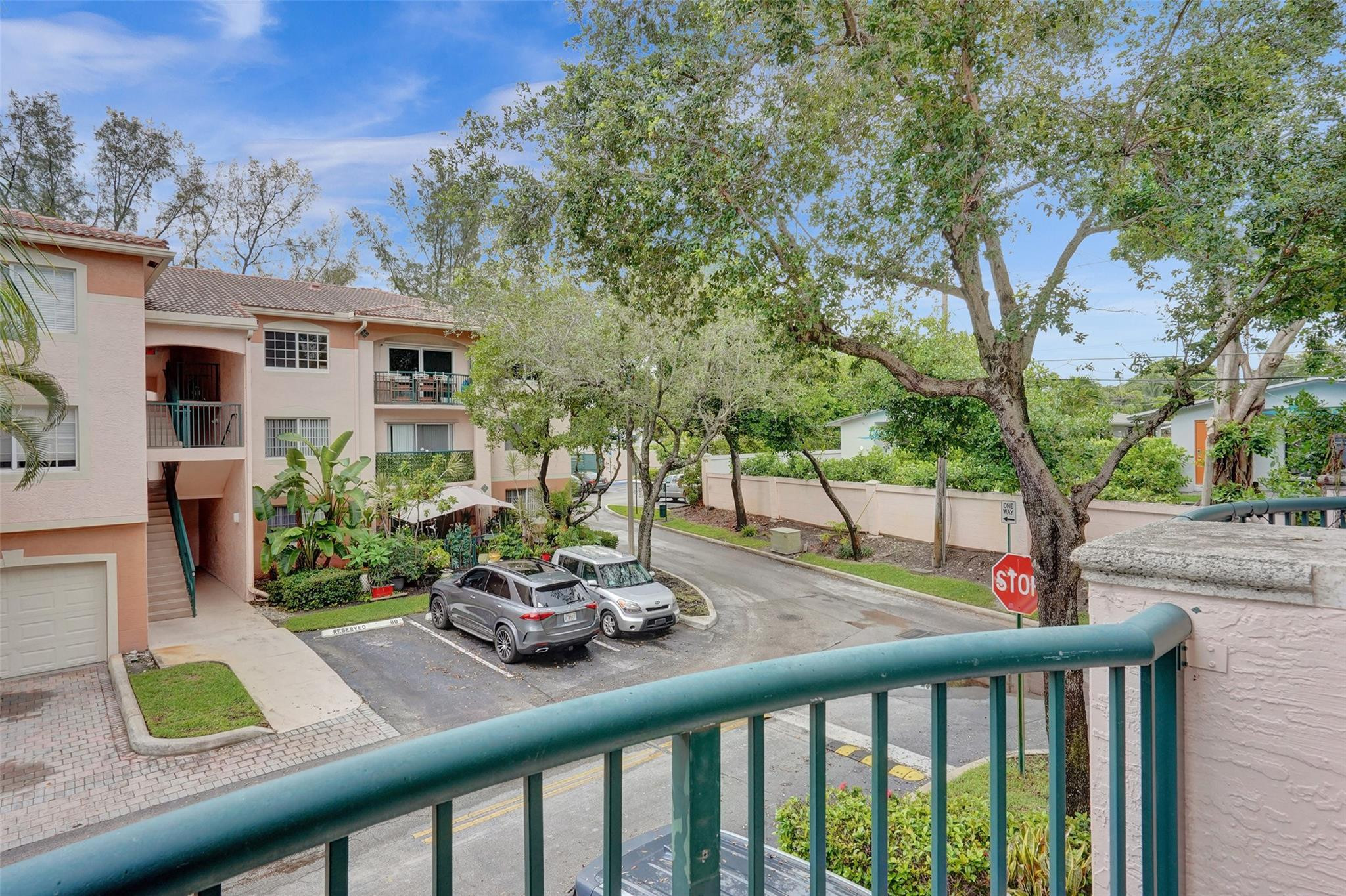 2107 SE 10th Ave 802