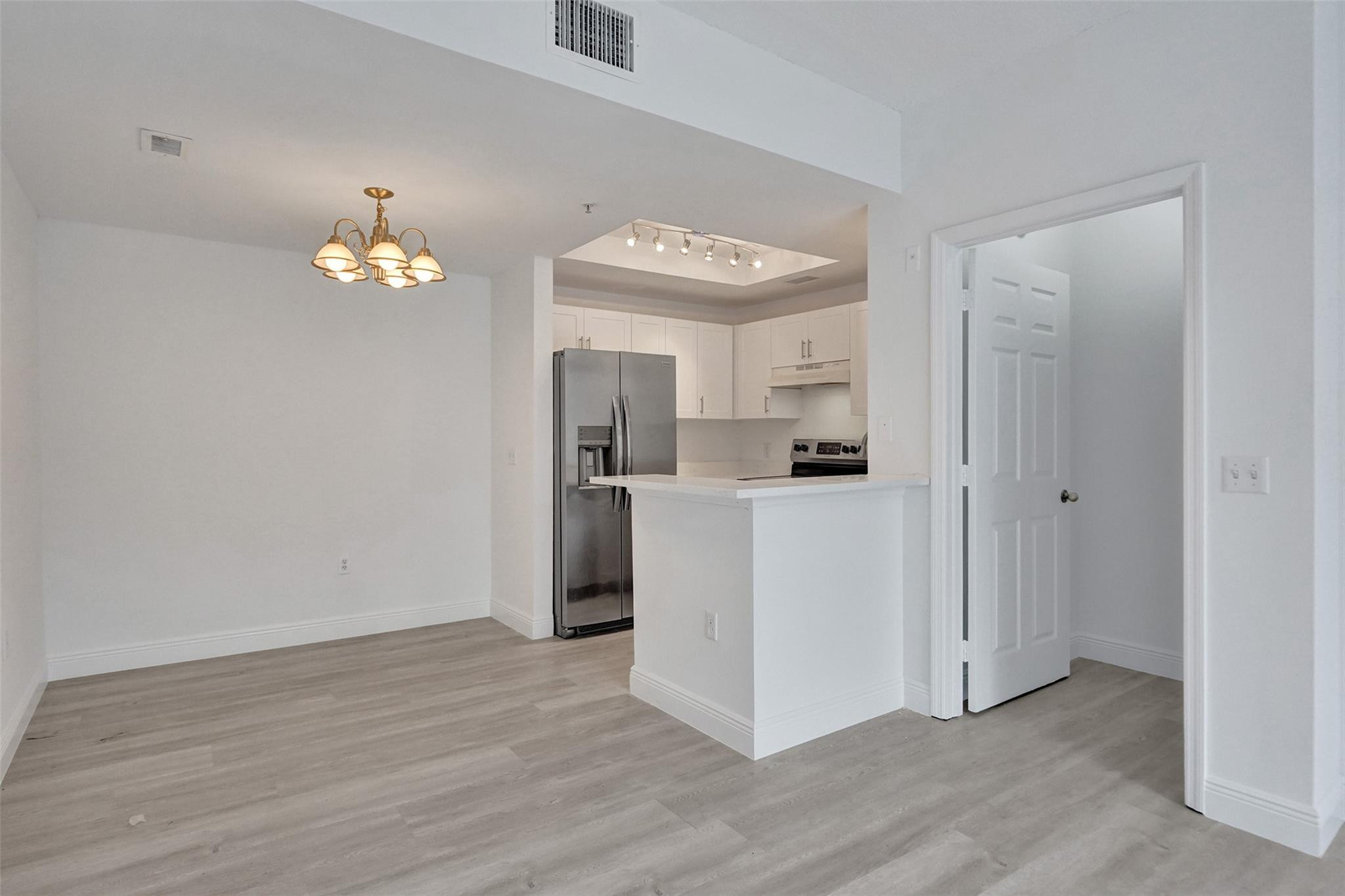 2107 SE 10th Ave 802