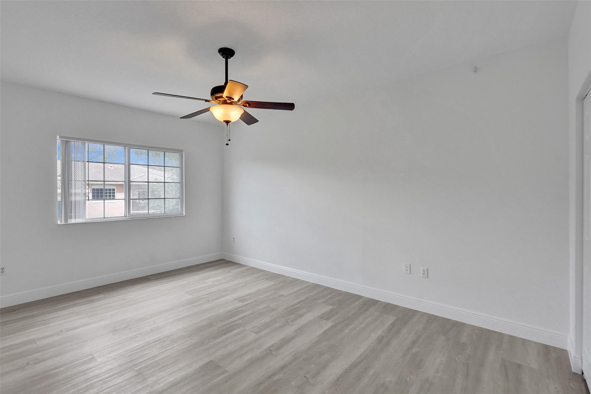 2107 SE 10th Ave 802