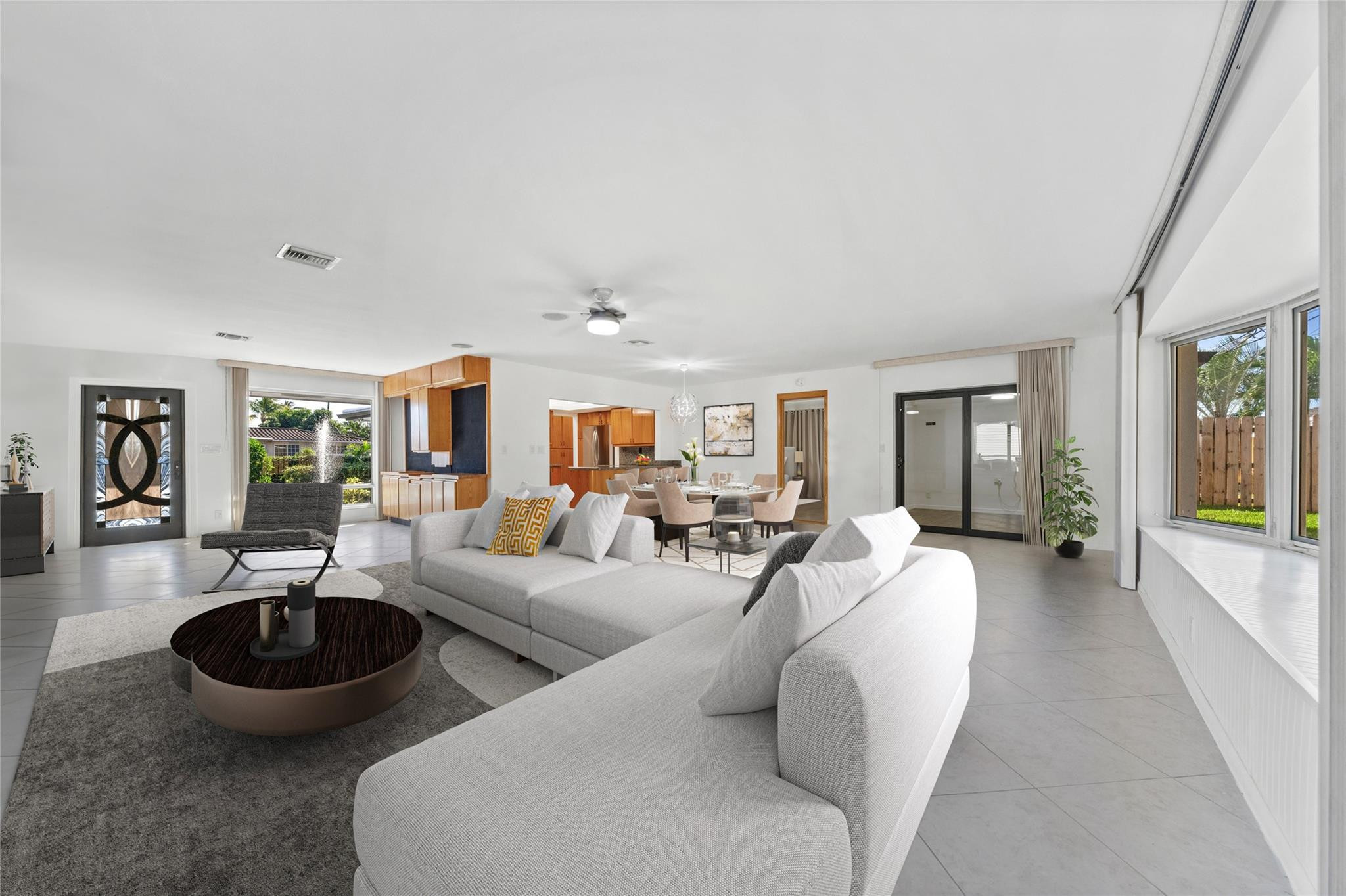 5931 NE 22nd Ter