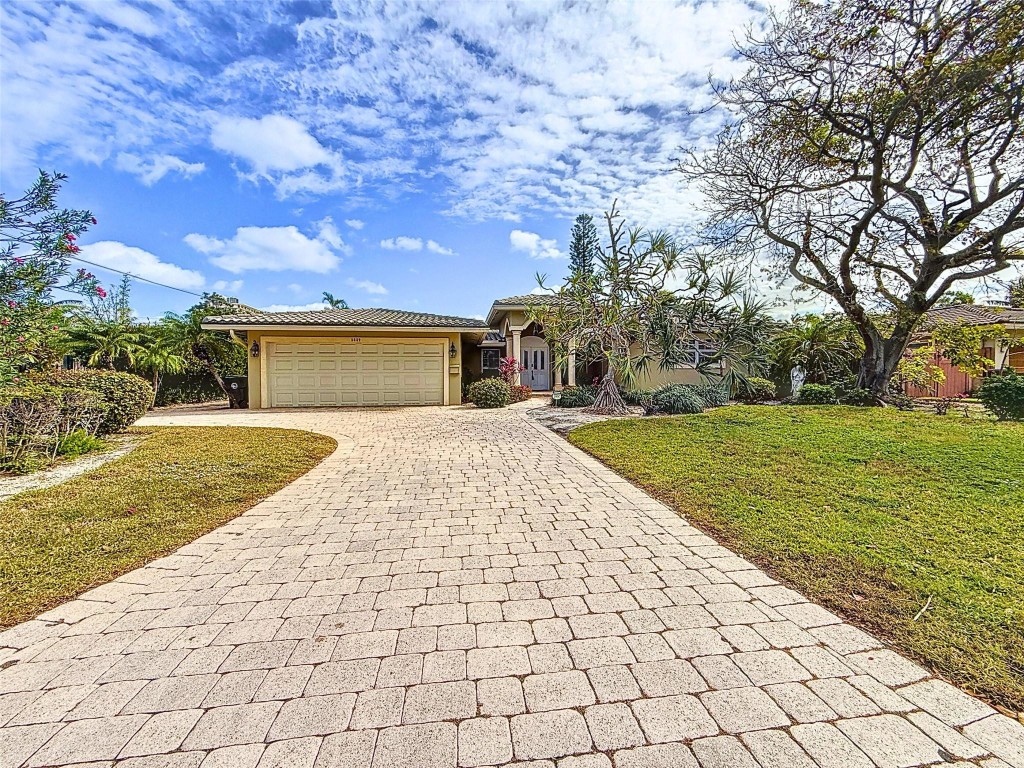 3532 NE 30th Ave