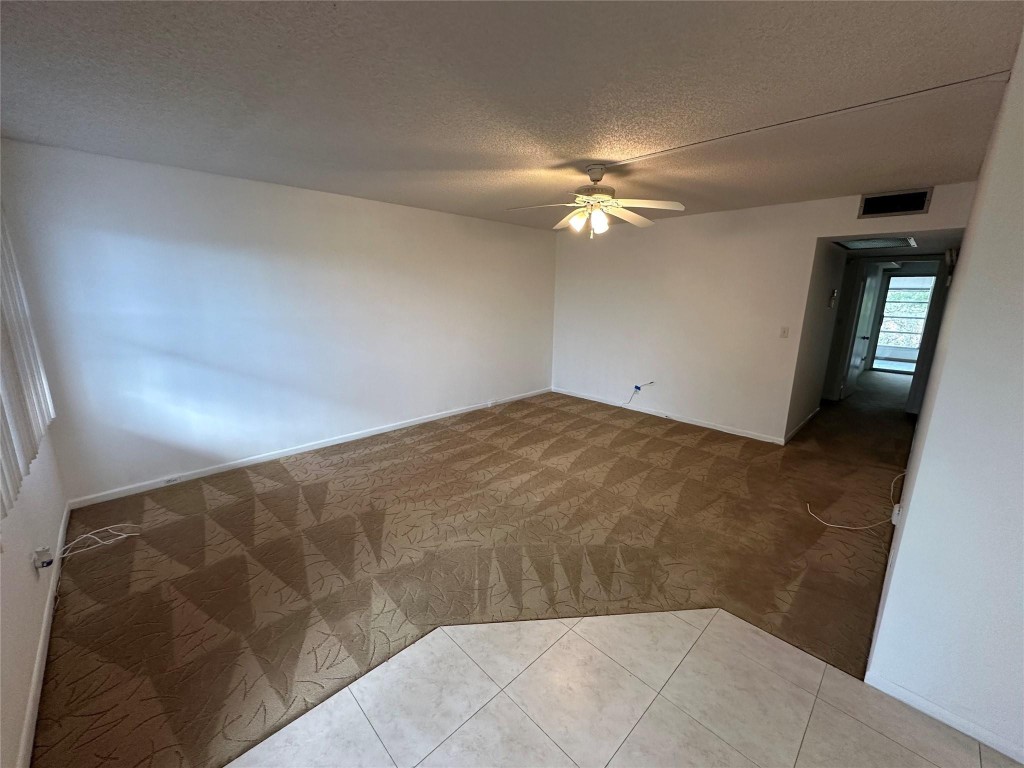 1901 Bermuda Cir J4