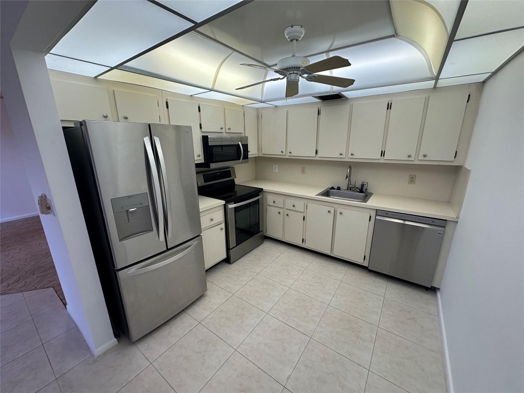 1901 Bermuda Cir J4