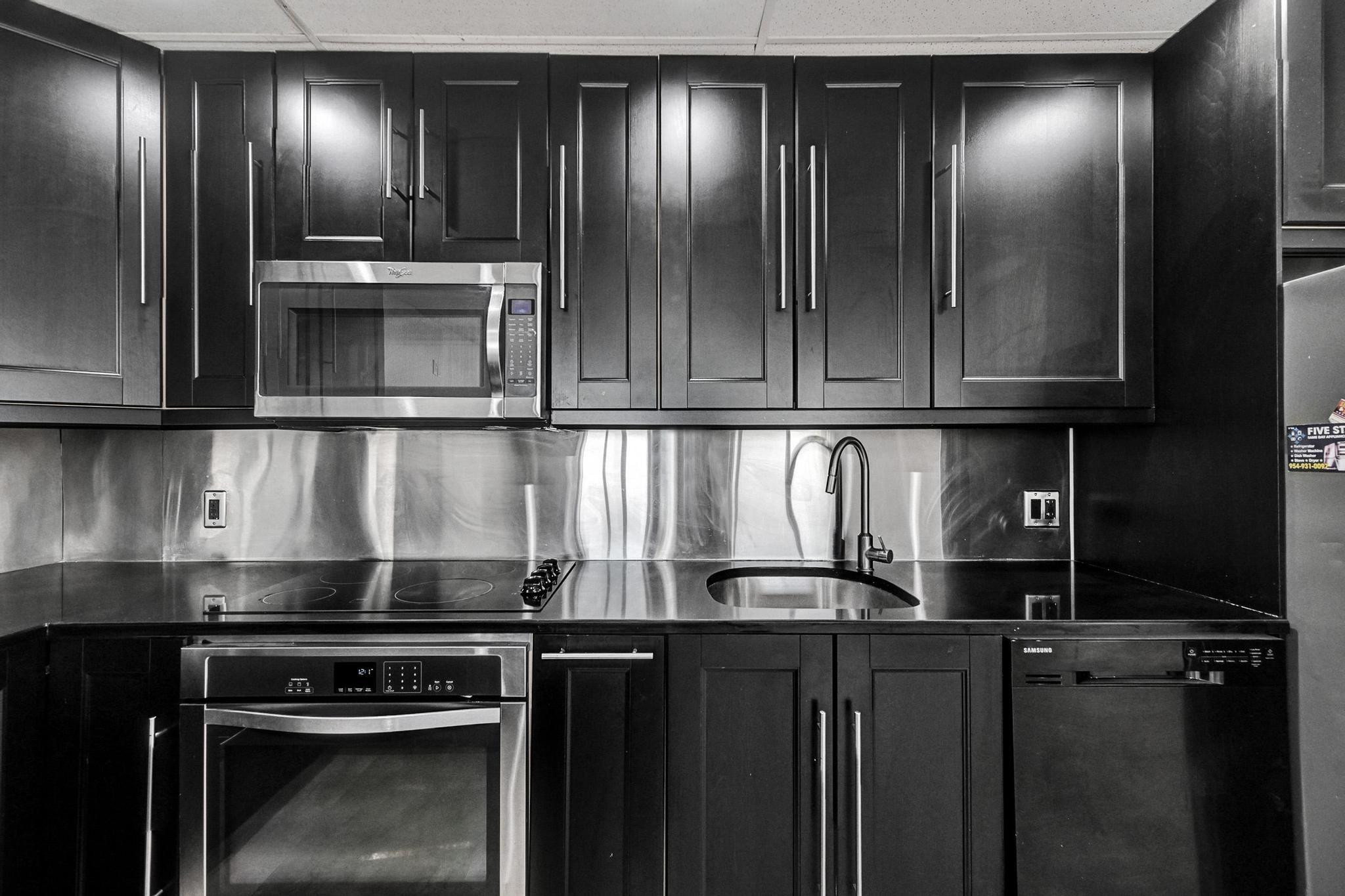 233 Commercial Blvd C