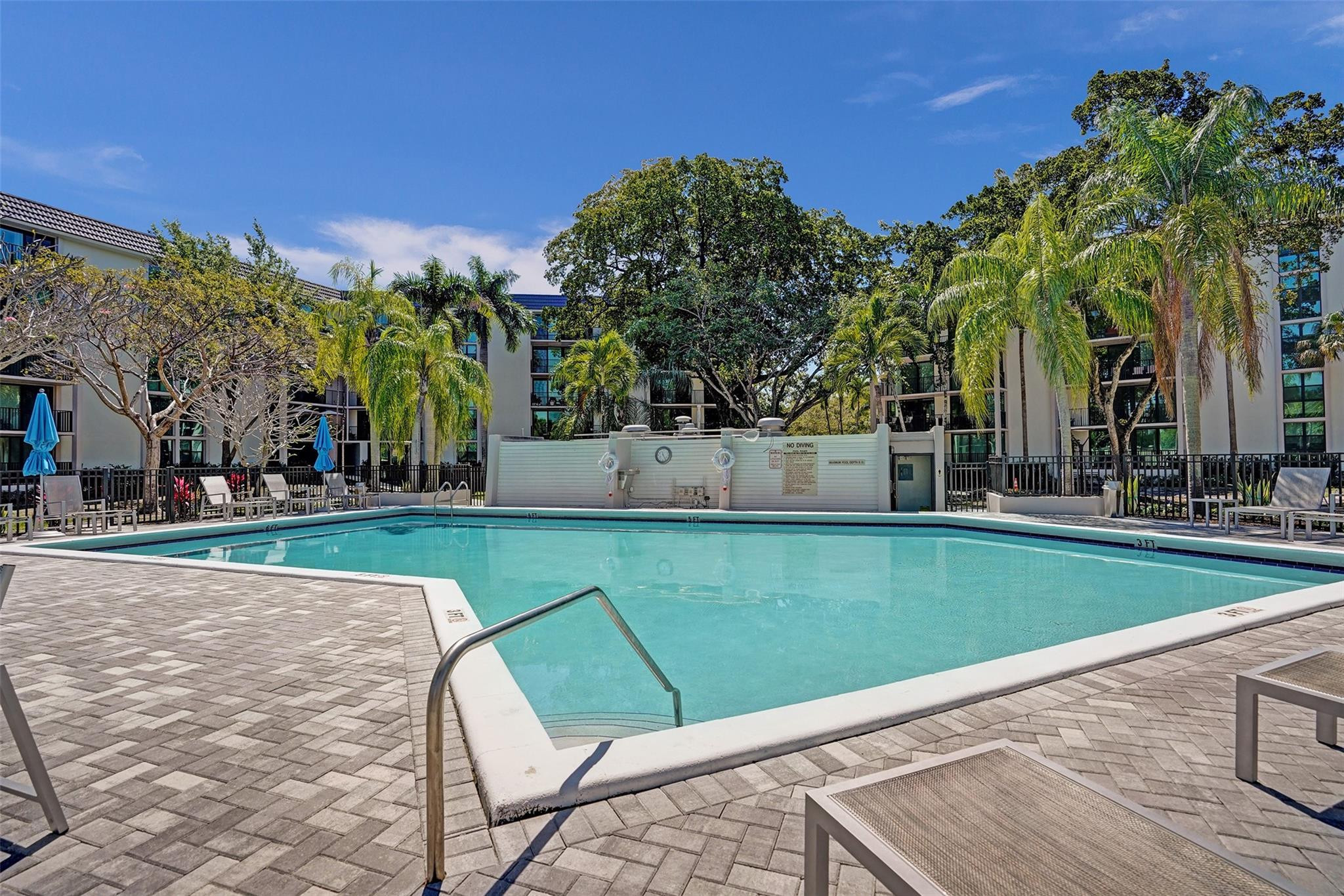 1101 River Reach Dr 310