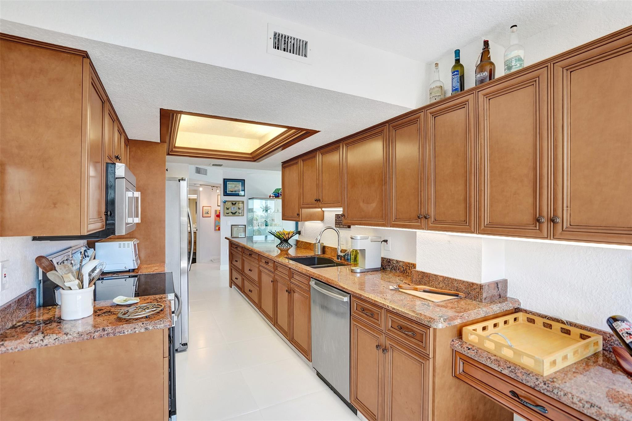 1101 River Reach Dr 310