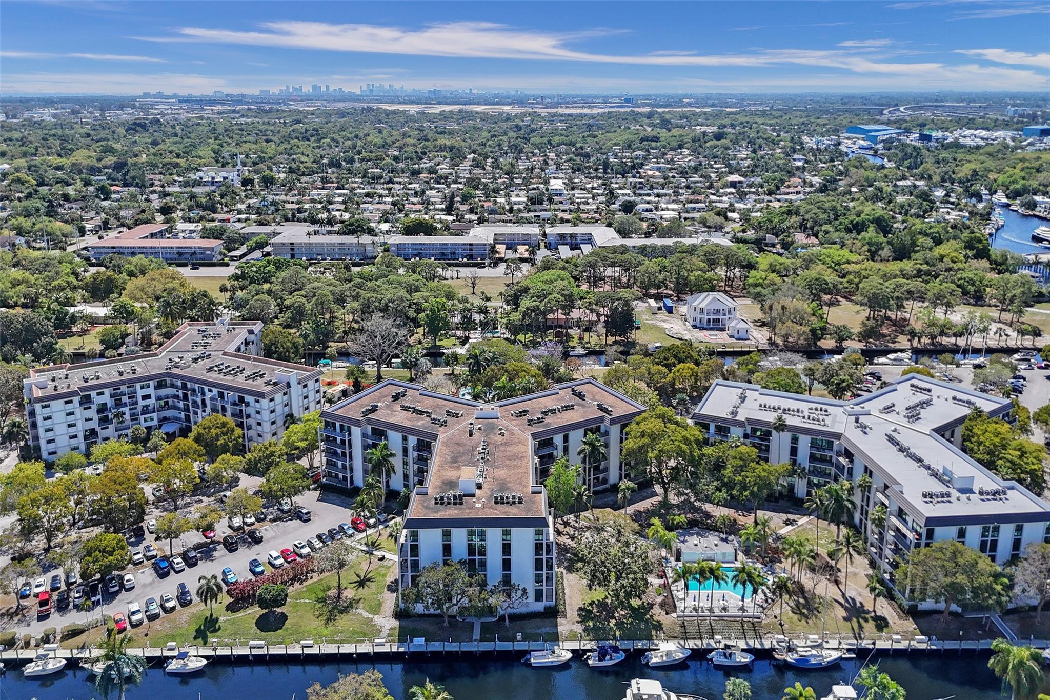 1101 River Reach Dr 310
