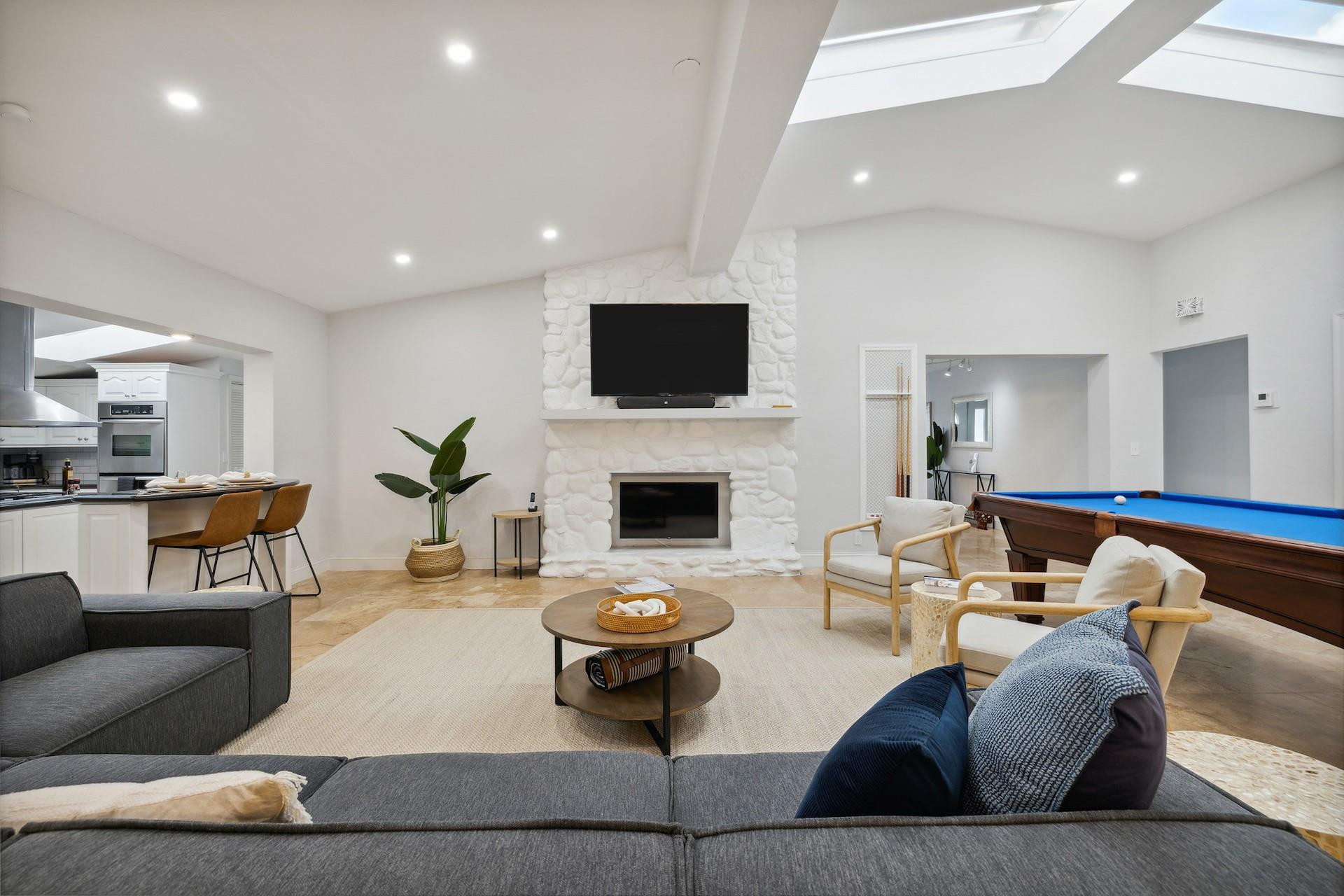 1725 NE 22 terr
