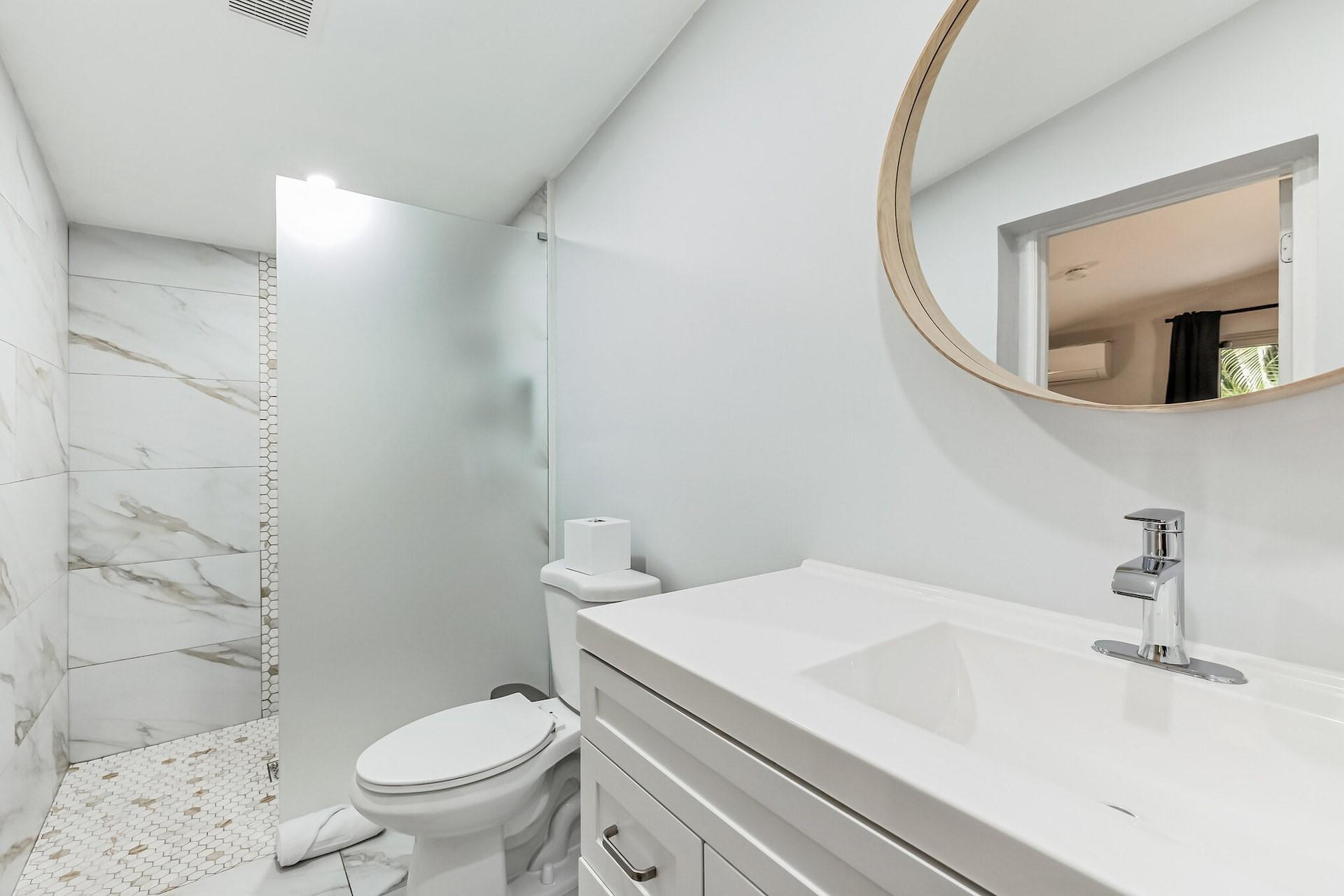 1725 NE 22 terr