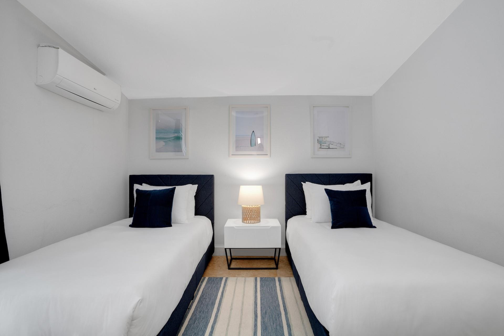 1725 NE 22 terr