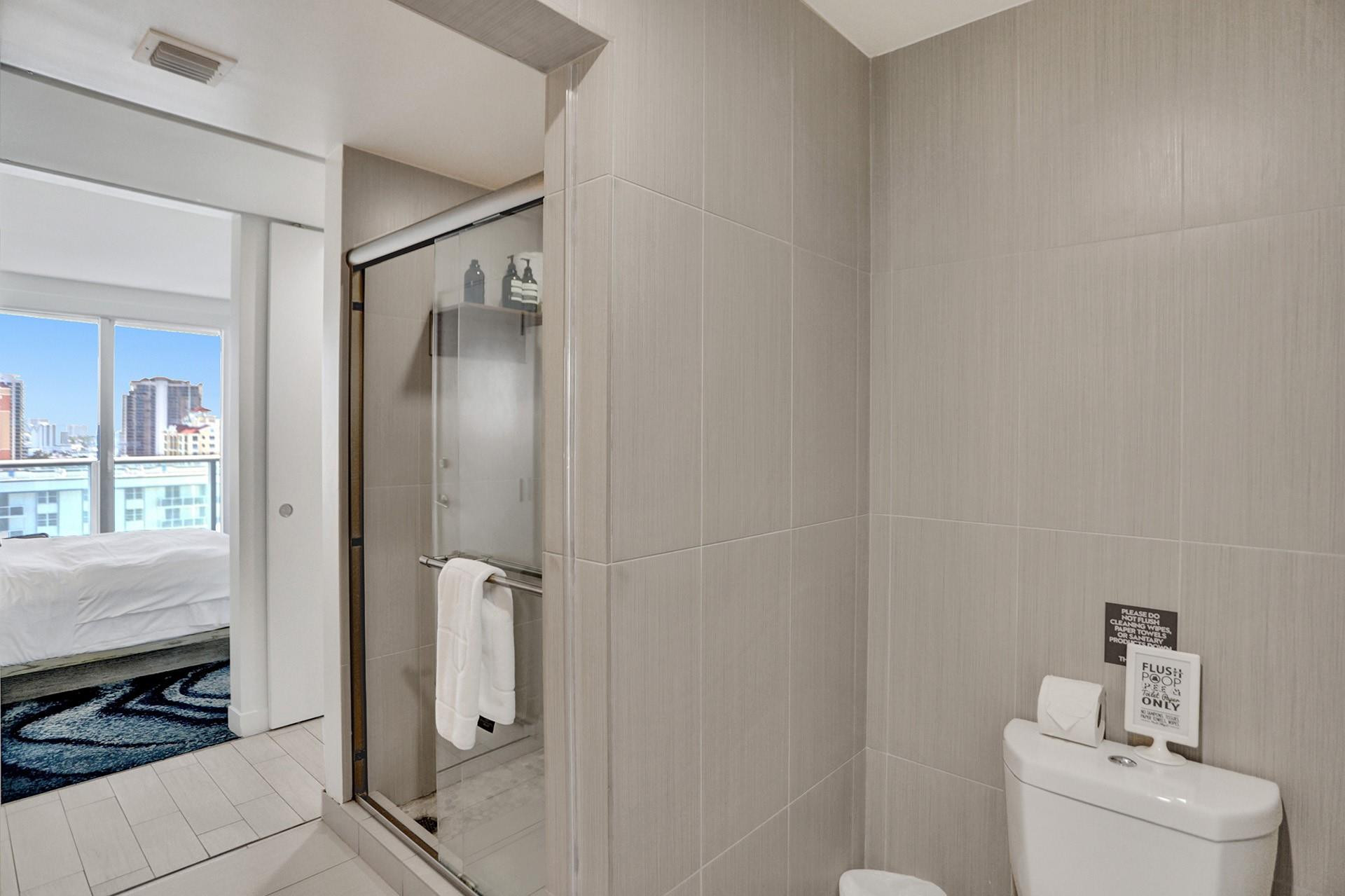 3101 Bayshore Drive 1807