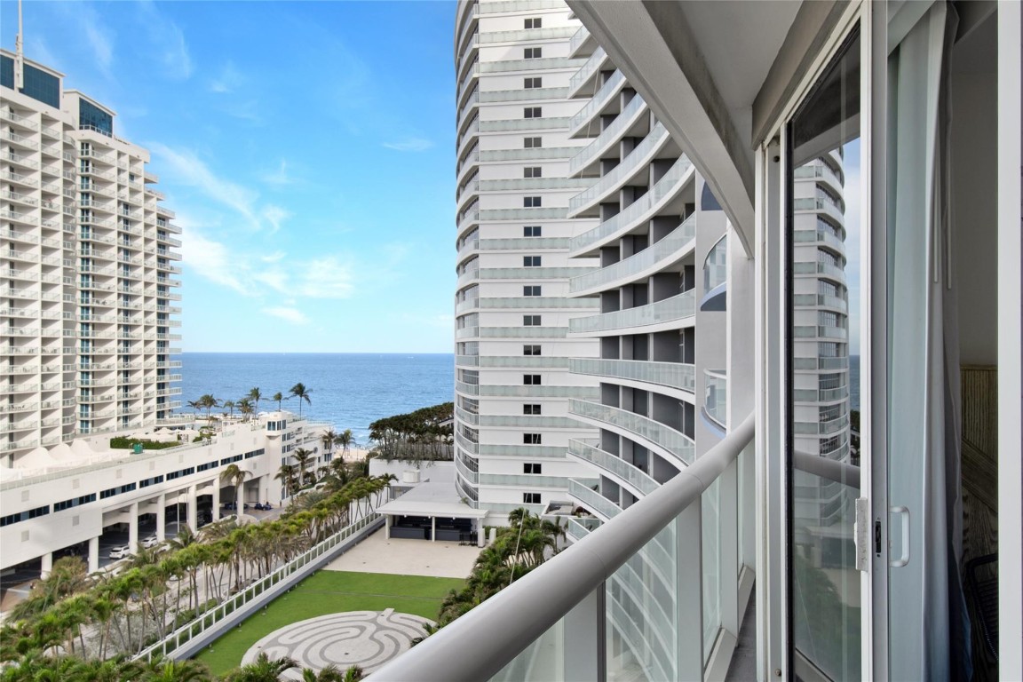3101 Bayshore Dr 1102