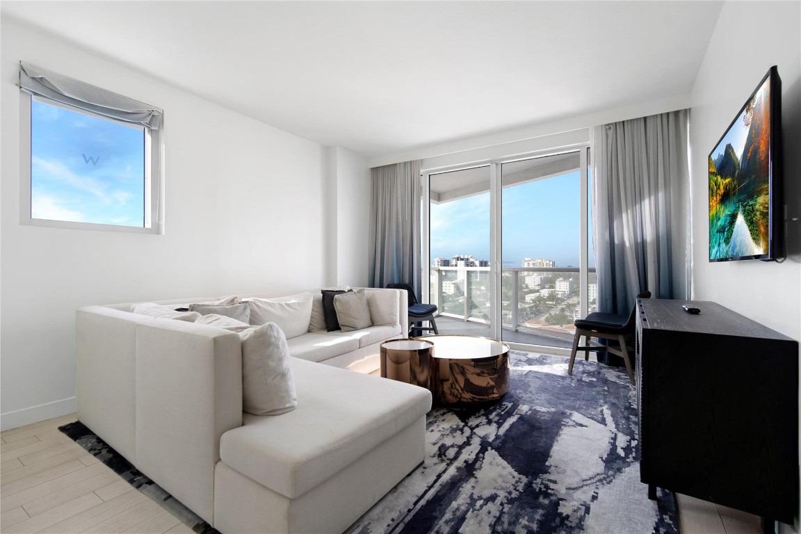 3101 Bayshore Dr 1102