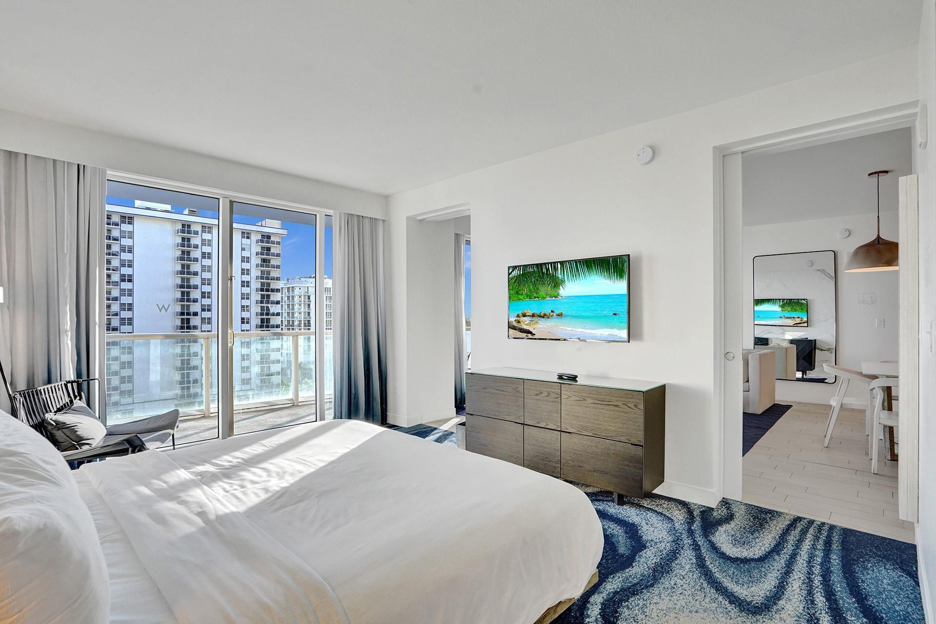 3101 Bayshore Dr 705
