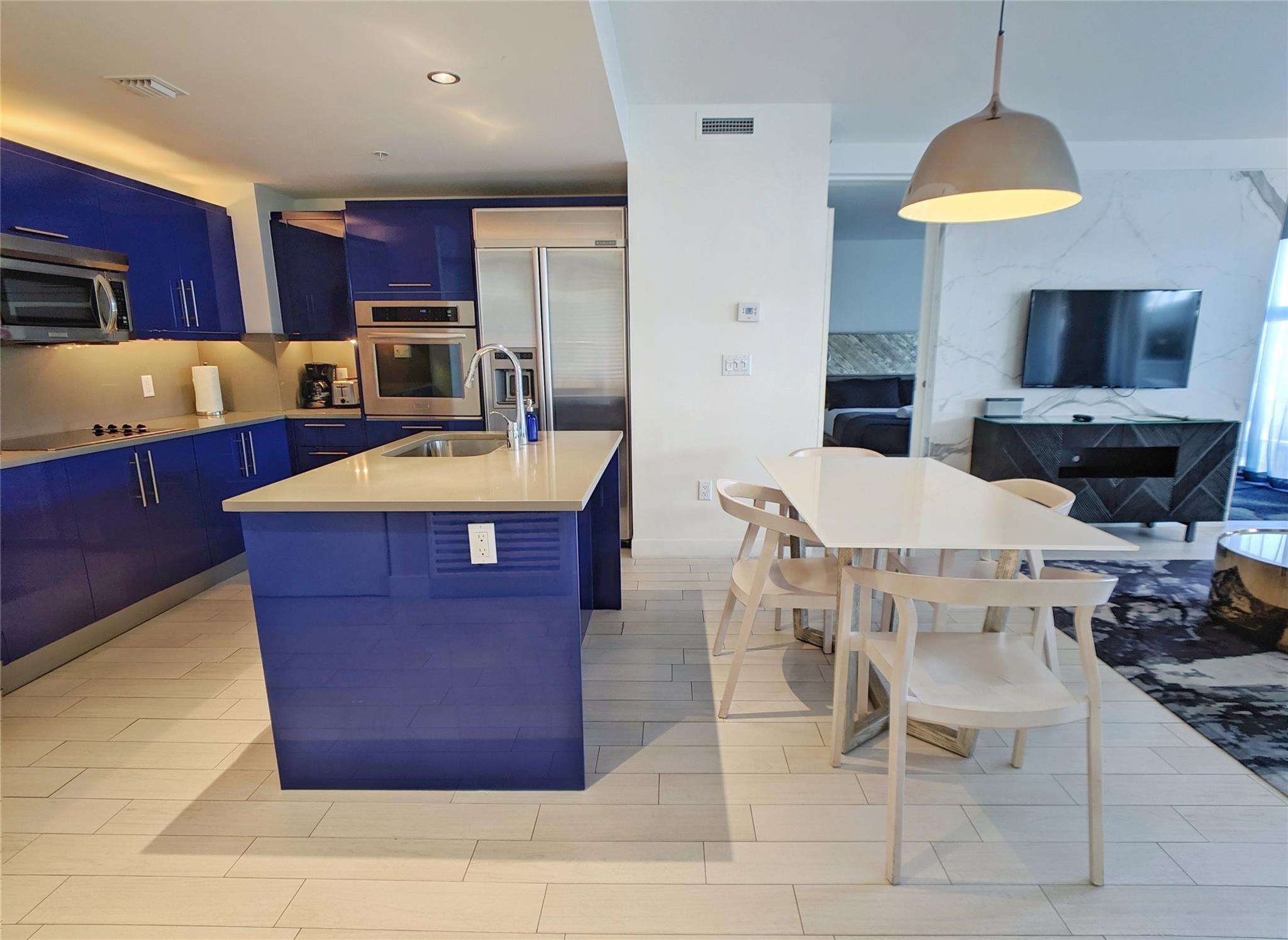 3101 Bayshore Dr 506