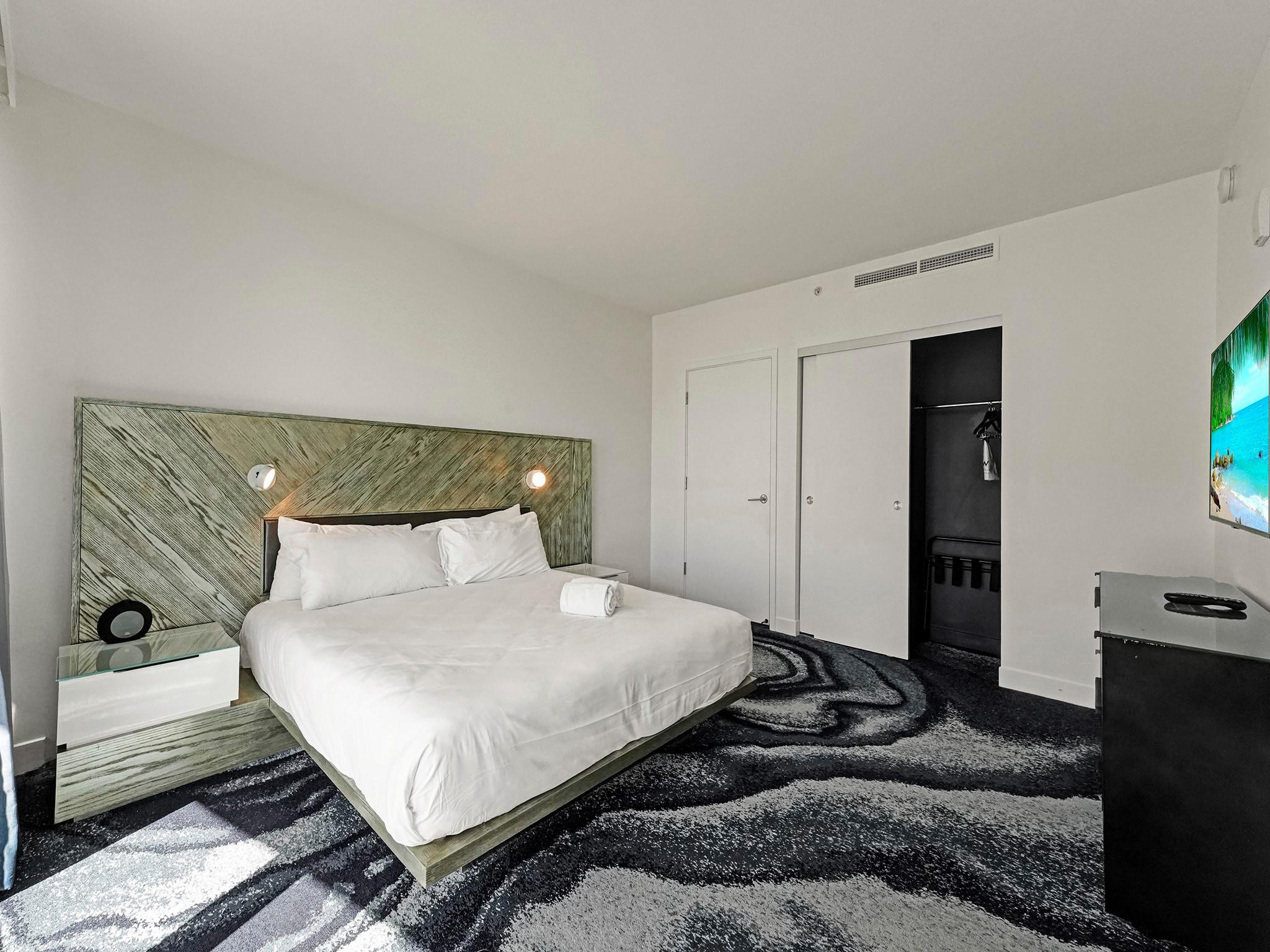 3101 Bayshore Dr 709