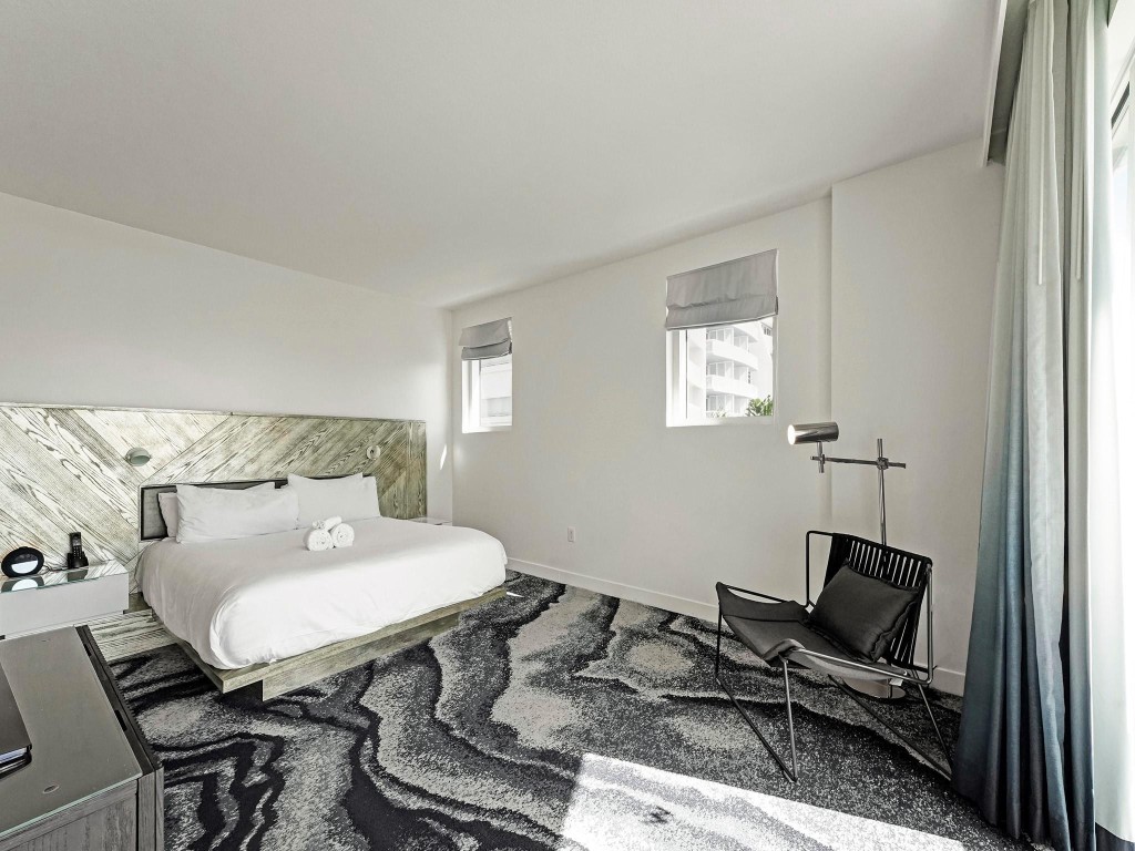 3101 Bayshore Dr 709