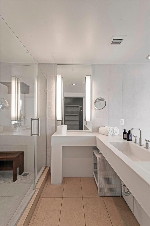 3101 Bayshore Dr 709