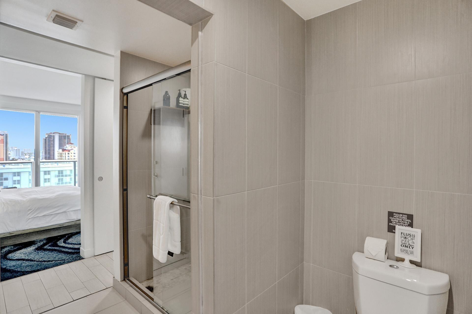 3101 Bayshore Dr 1707