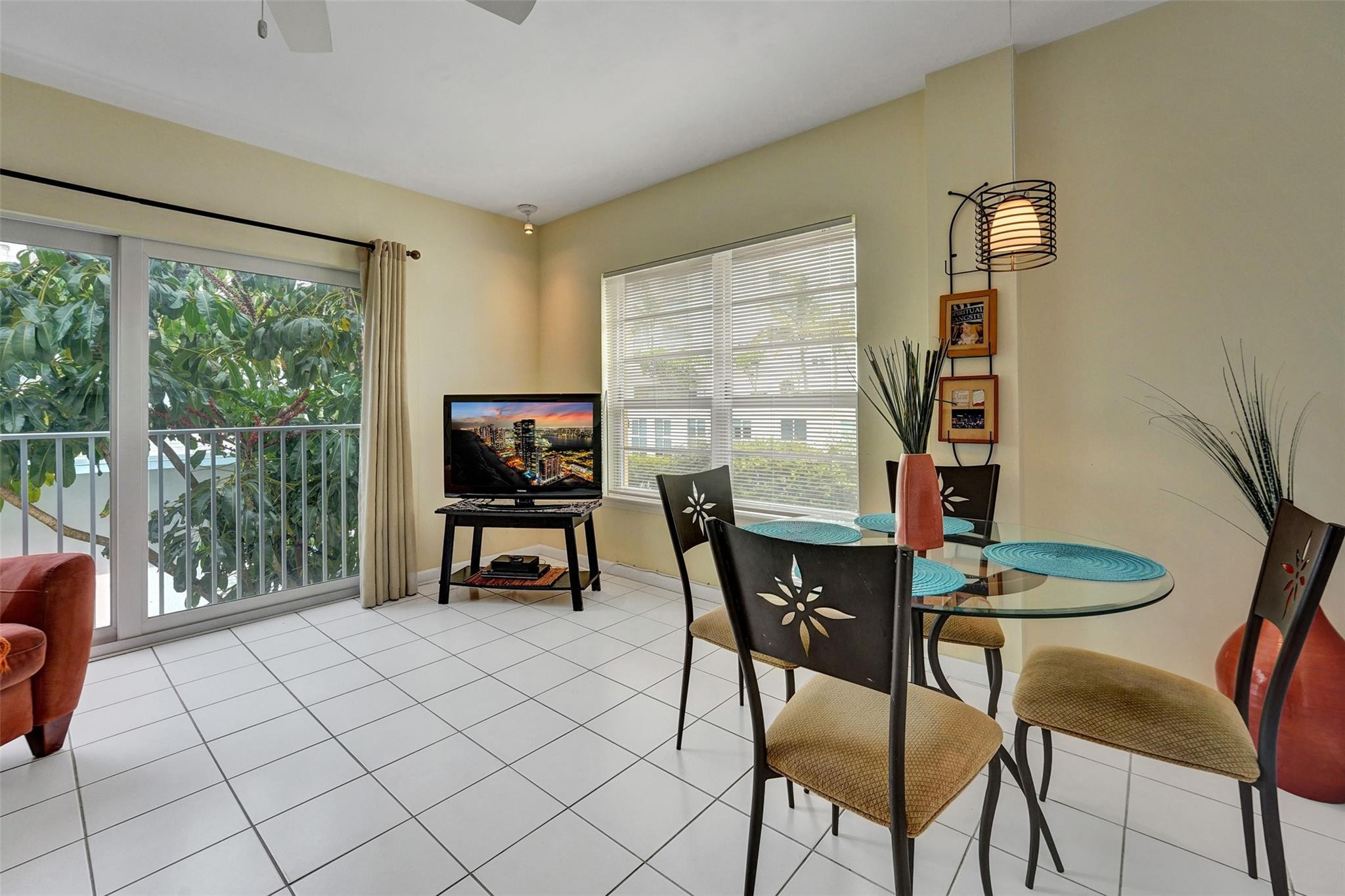341 N Birch Road 316