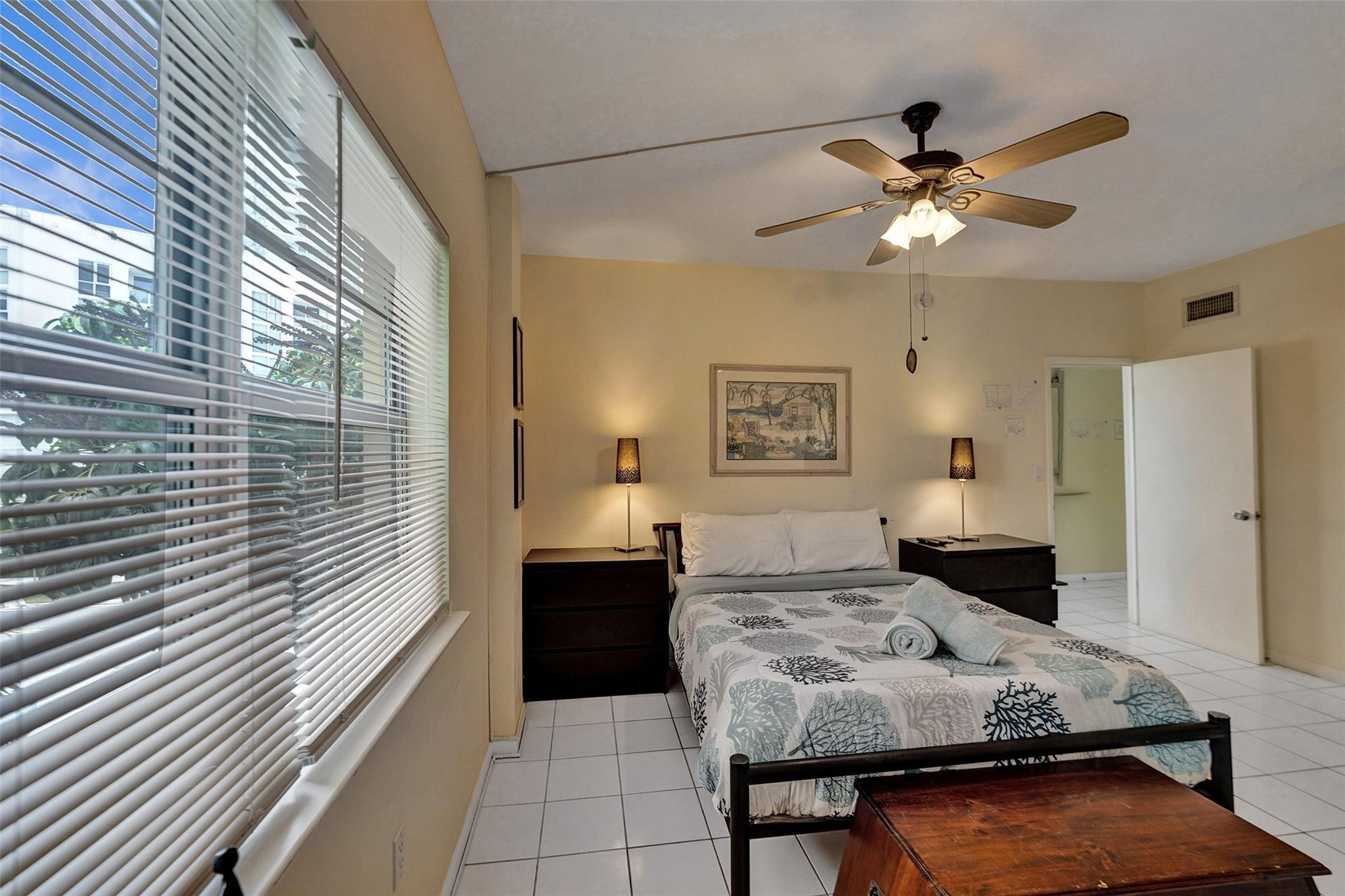 341 N Birch Road 316