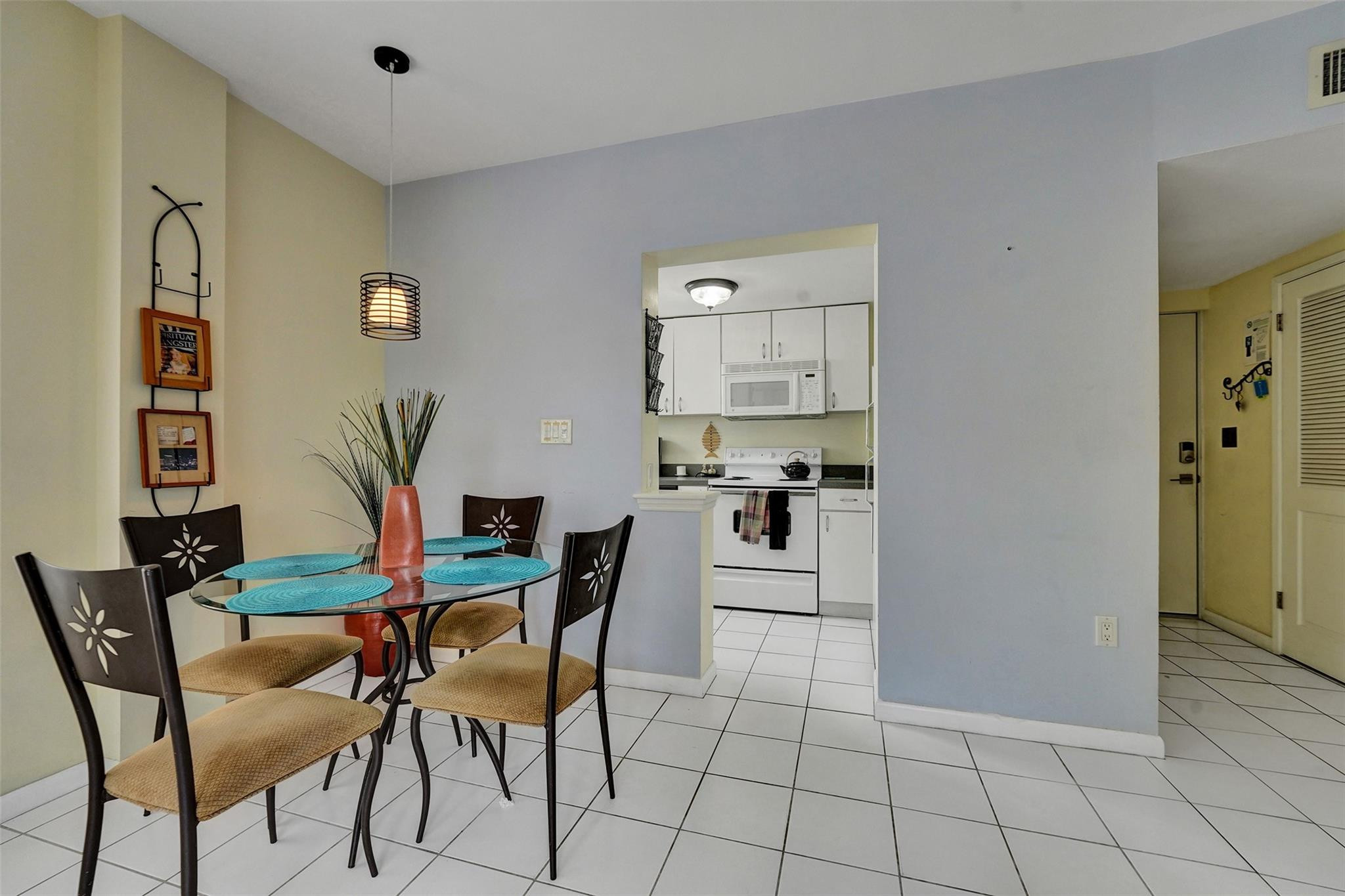 341 N Birch Road 316