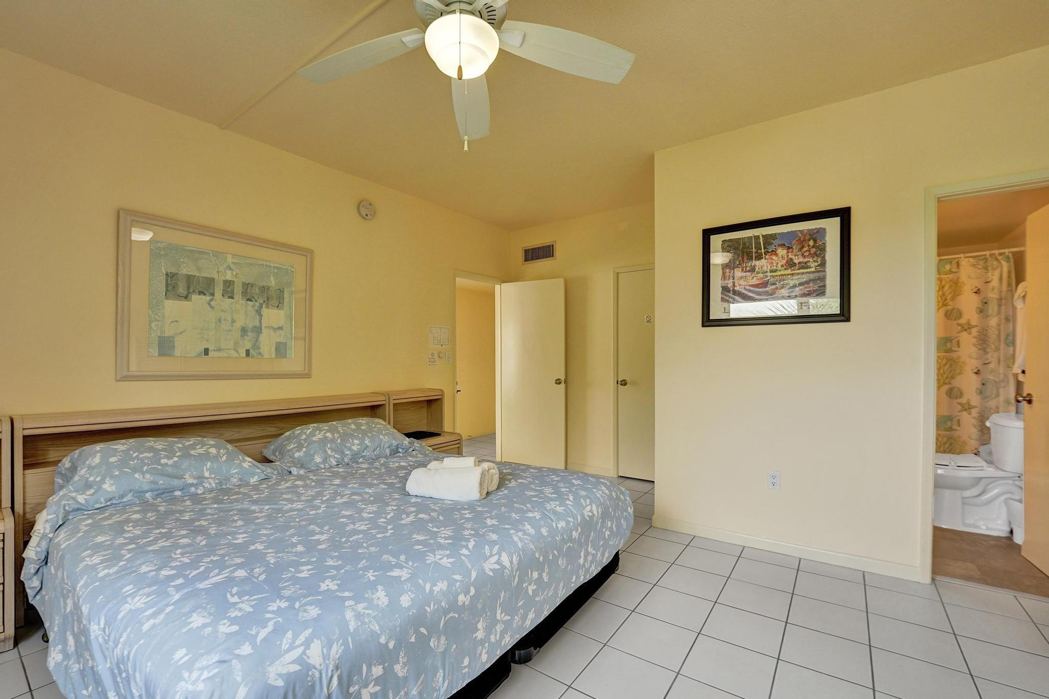 341 N Birch Road 416