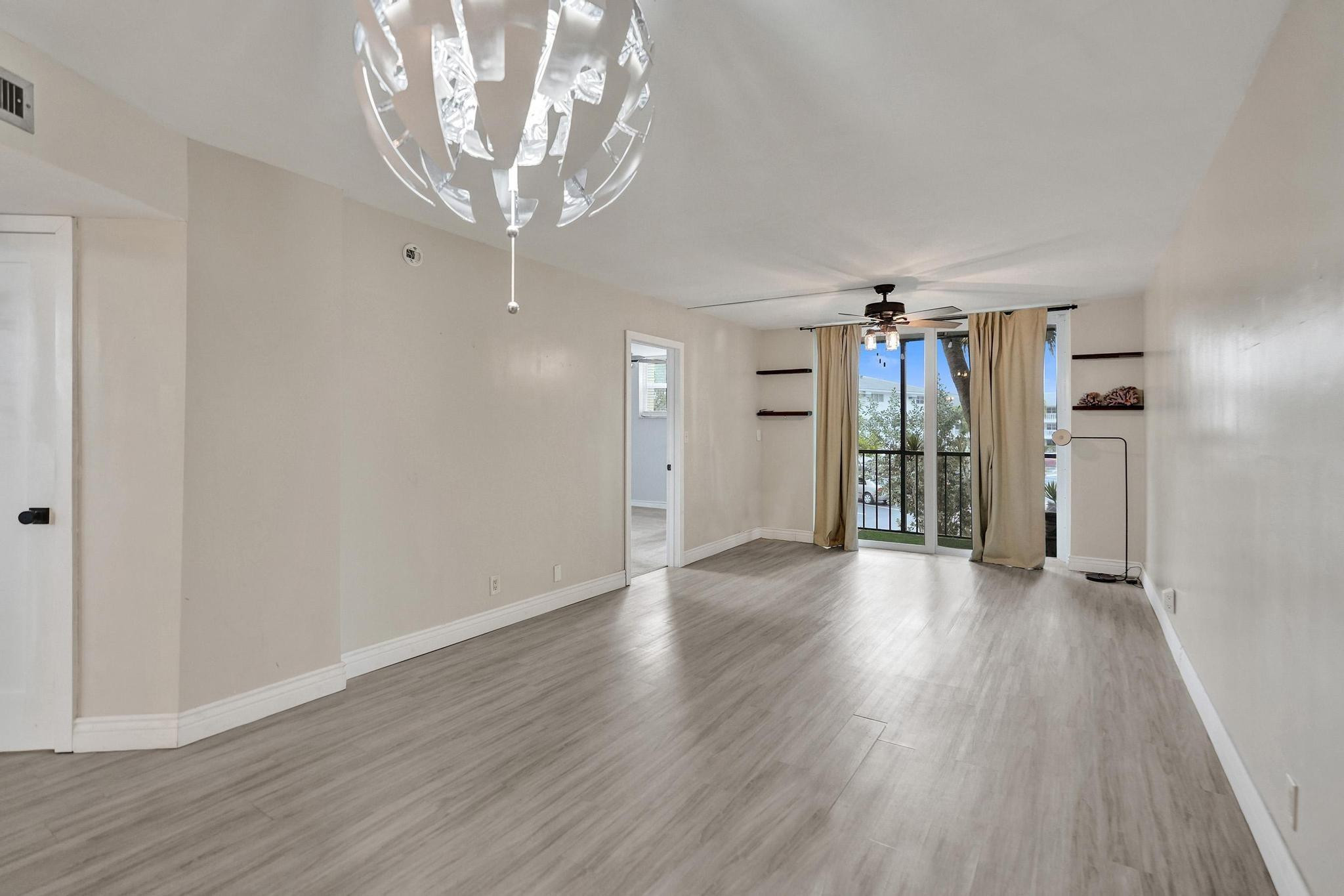 5300 NE 24th Ter 201 C