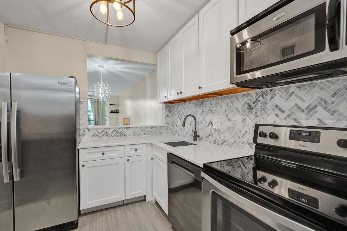 5300 NE 24th Ter 201 C