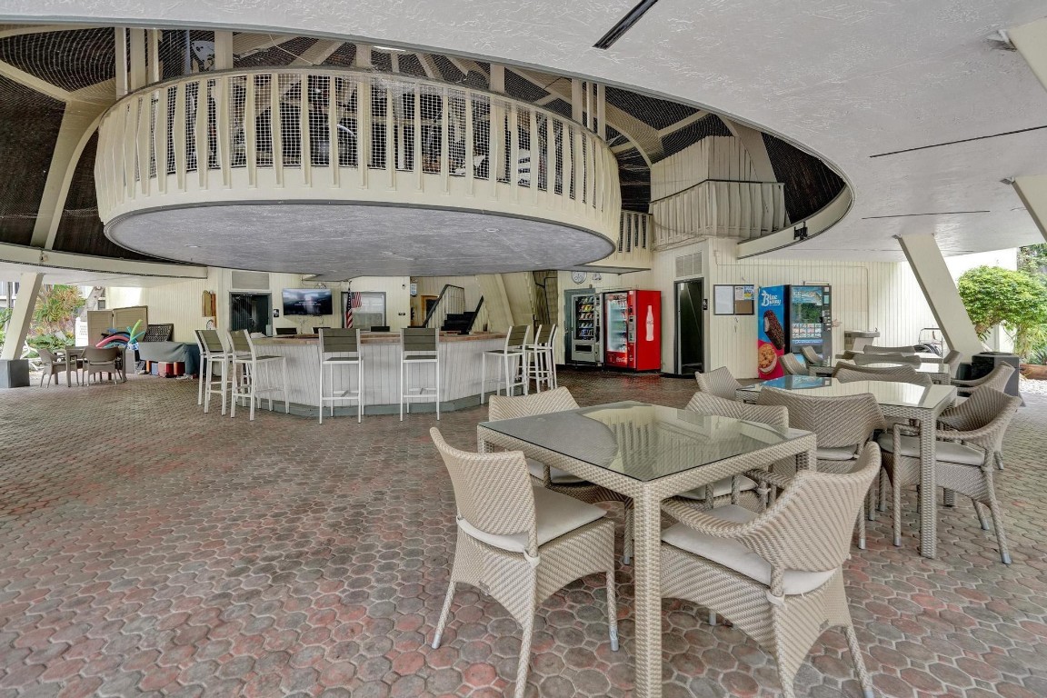 5300 NE 24th Ter 201 C