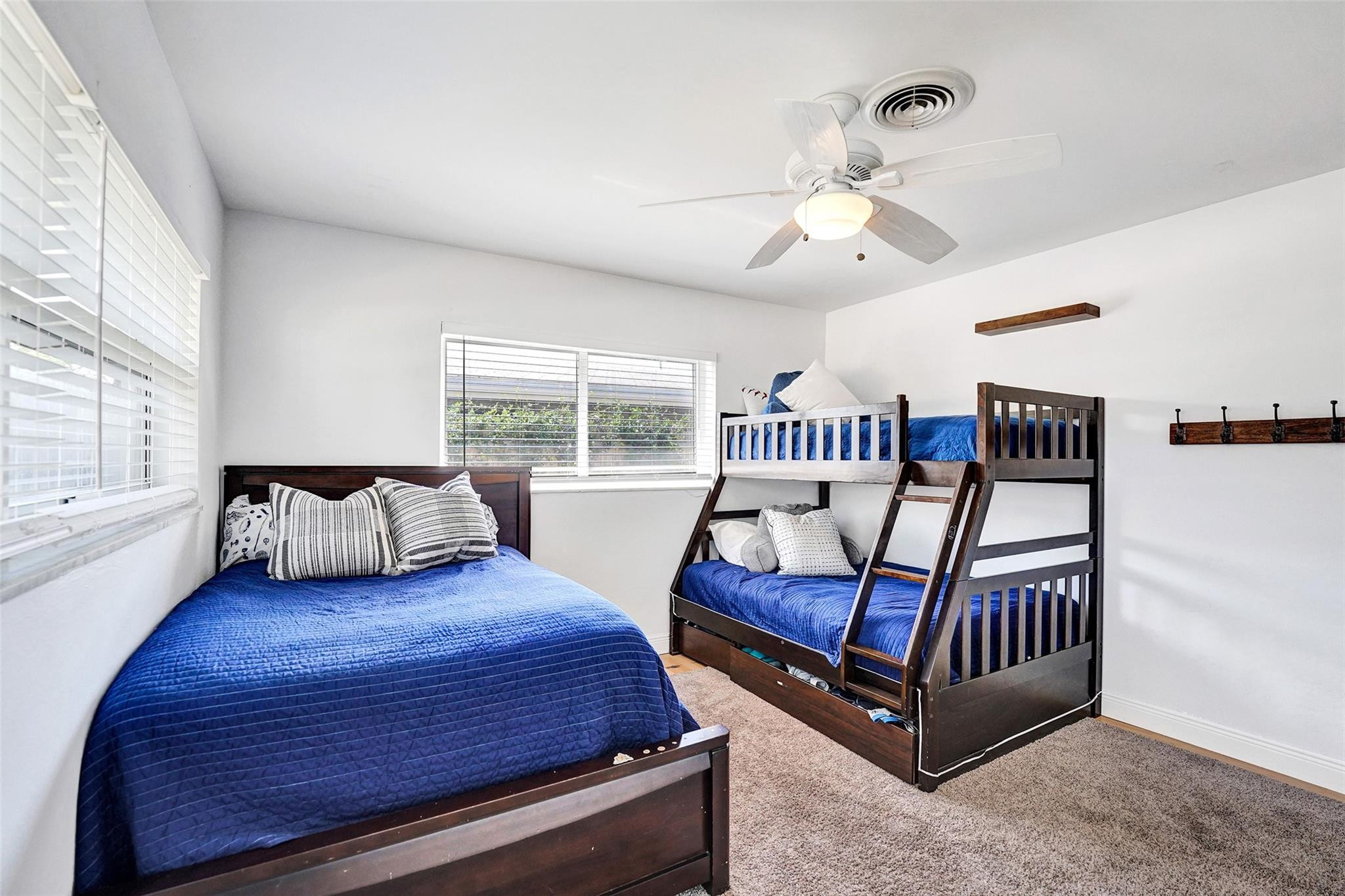 2608 NE 35th Street