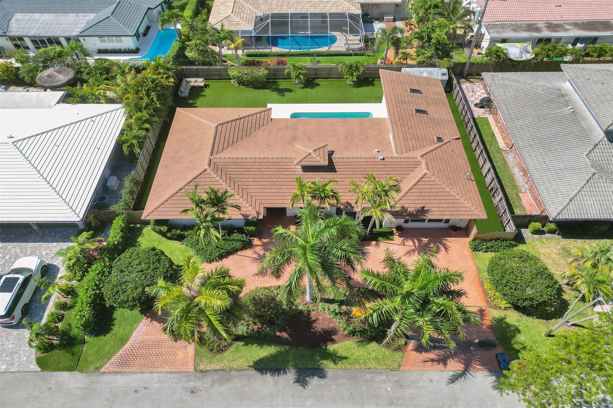 2608 NE 35th Street