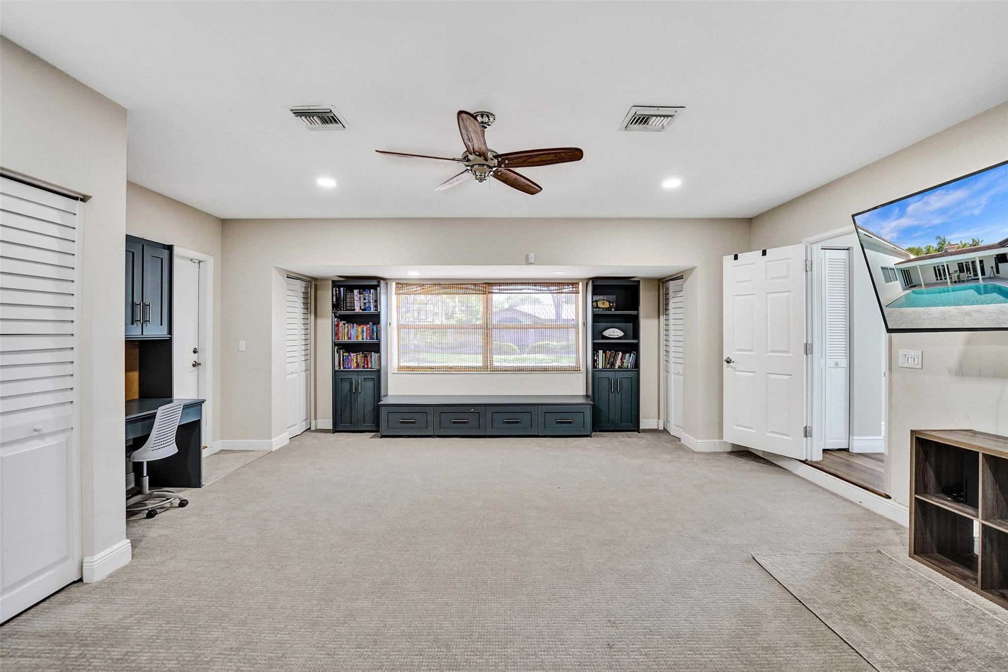 2608 NE 35th Street