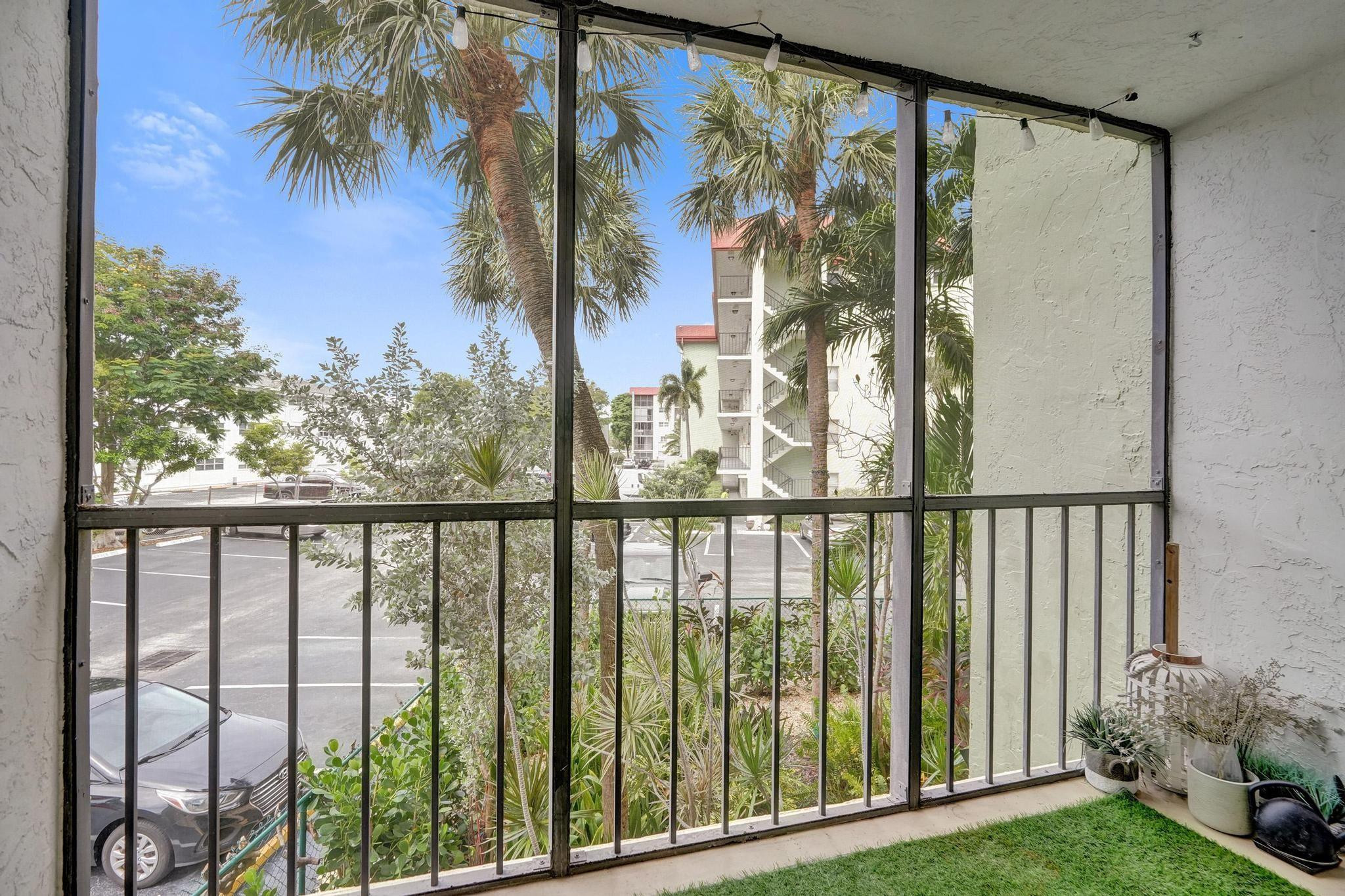 5300 NE 24th Terrace 201 C