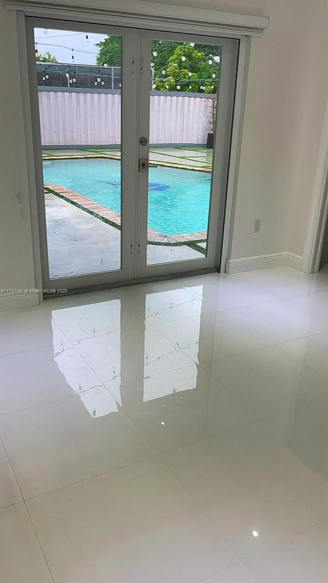 1405 SW 90th Ave