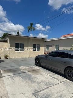 1122 SW 17th Ave # 4