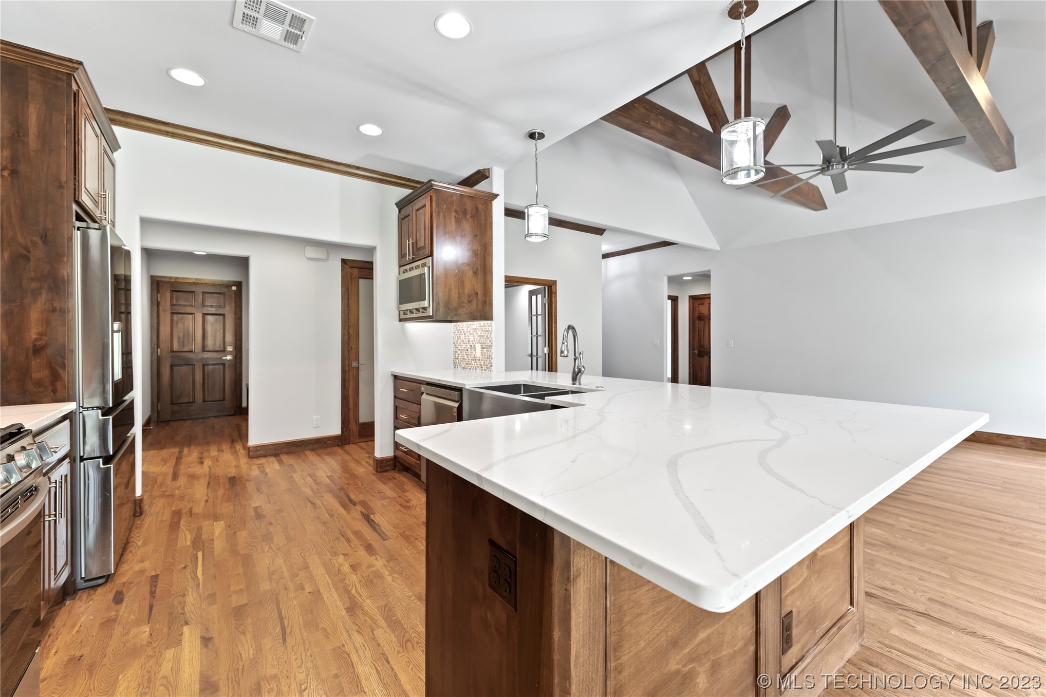 19238 E Chinquapin Drive