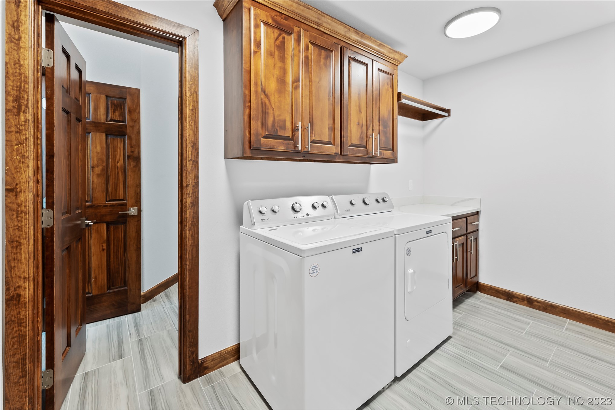 19238 E Chinquapin Drive