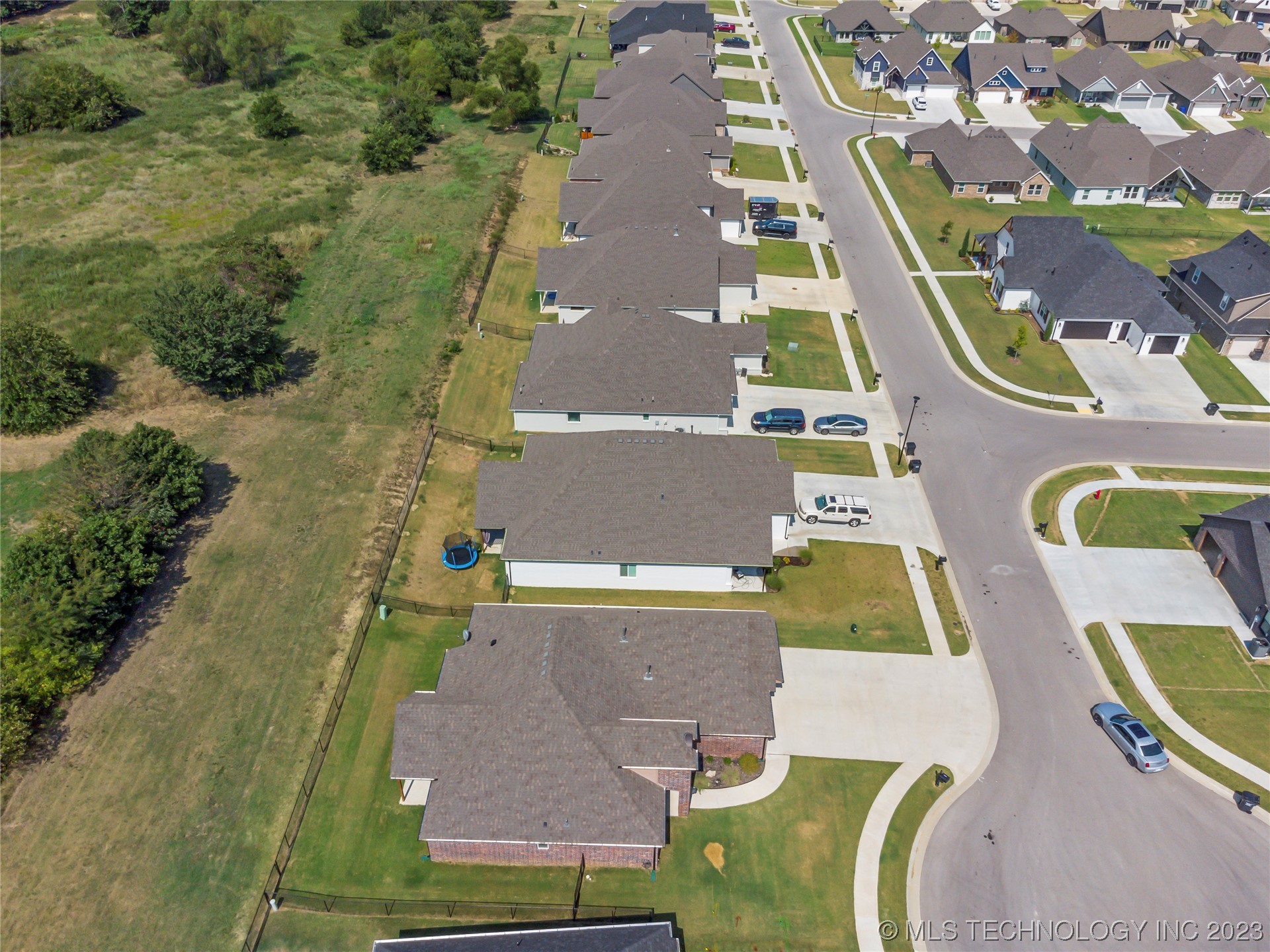 19238 E Chinquapin Drive