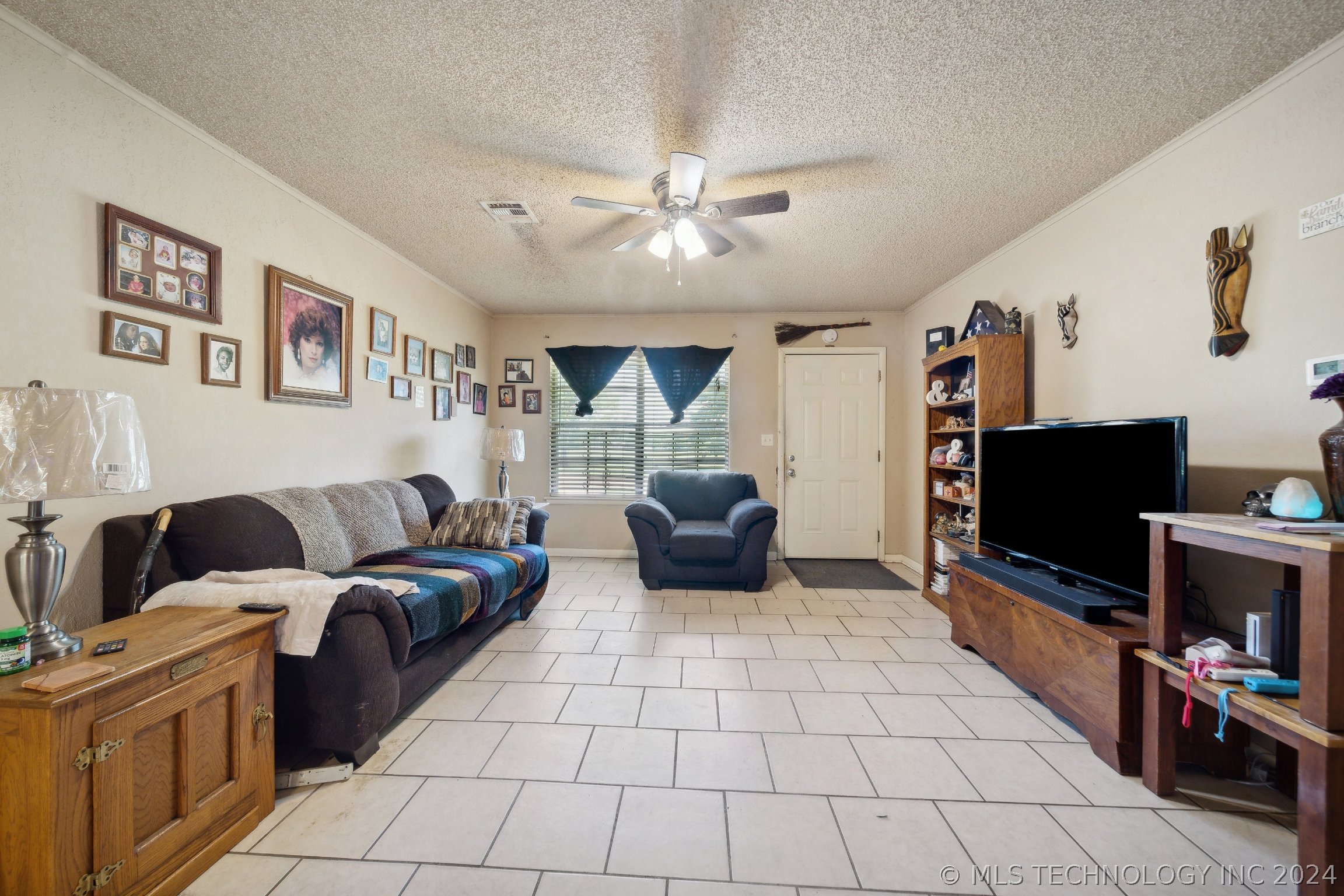 320 E 49th Street North