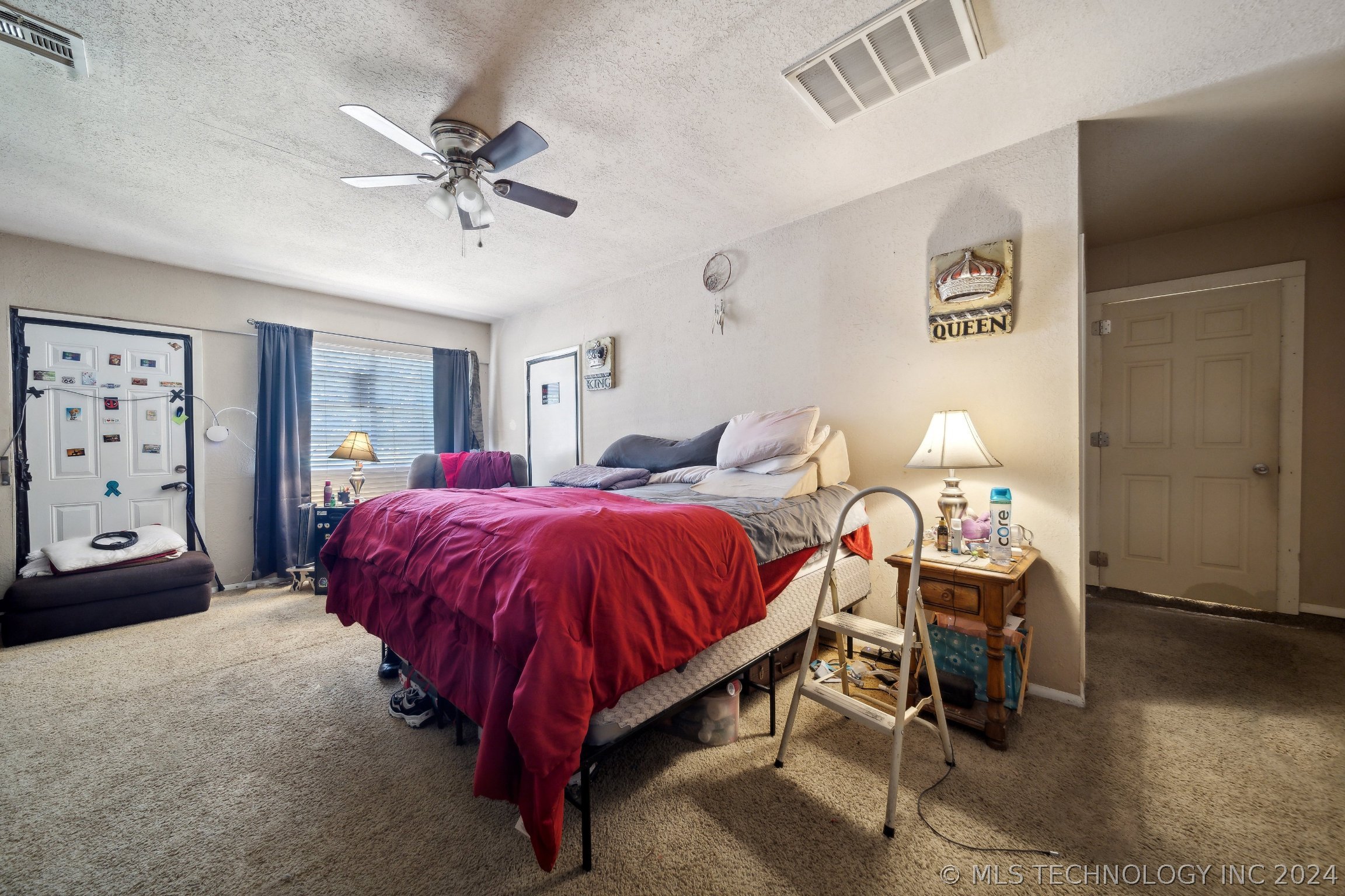 320 E 49th Street North