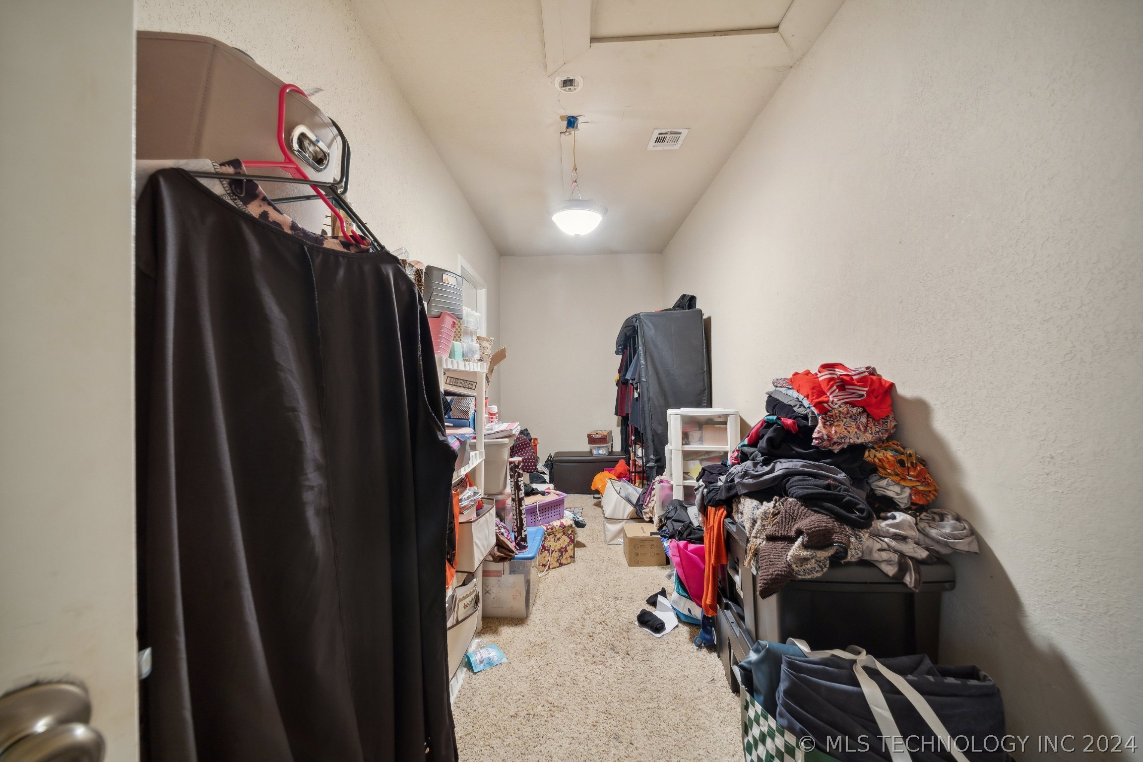 320 E 49th Street North