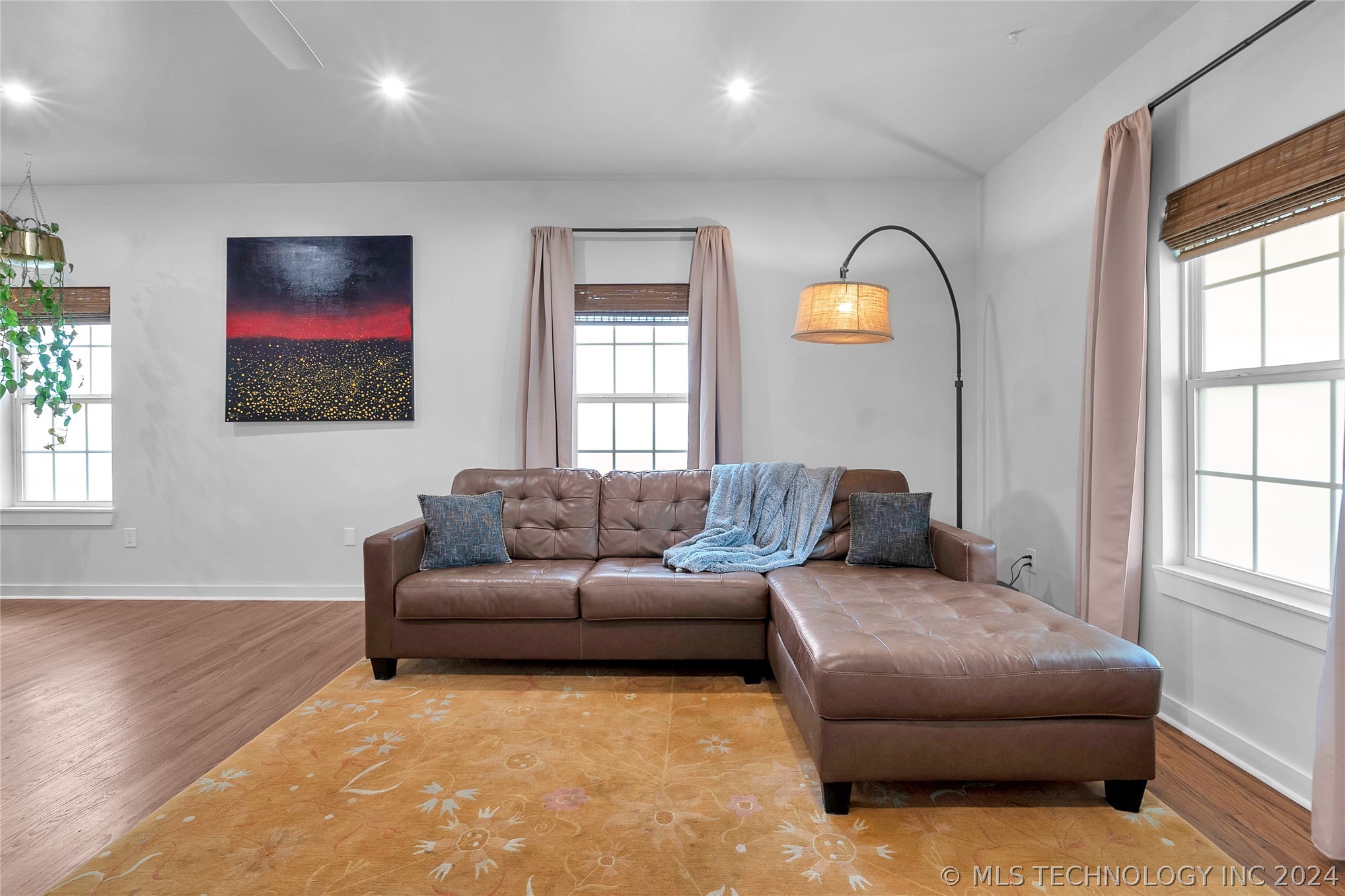 532 S Yorktown Avenue