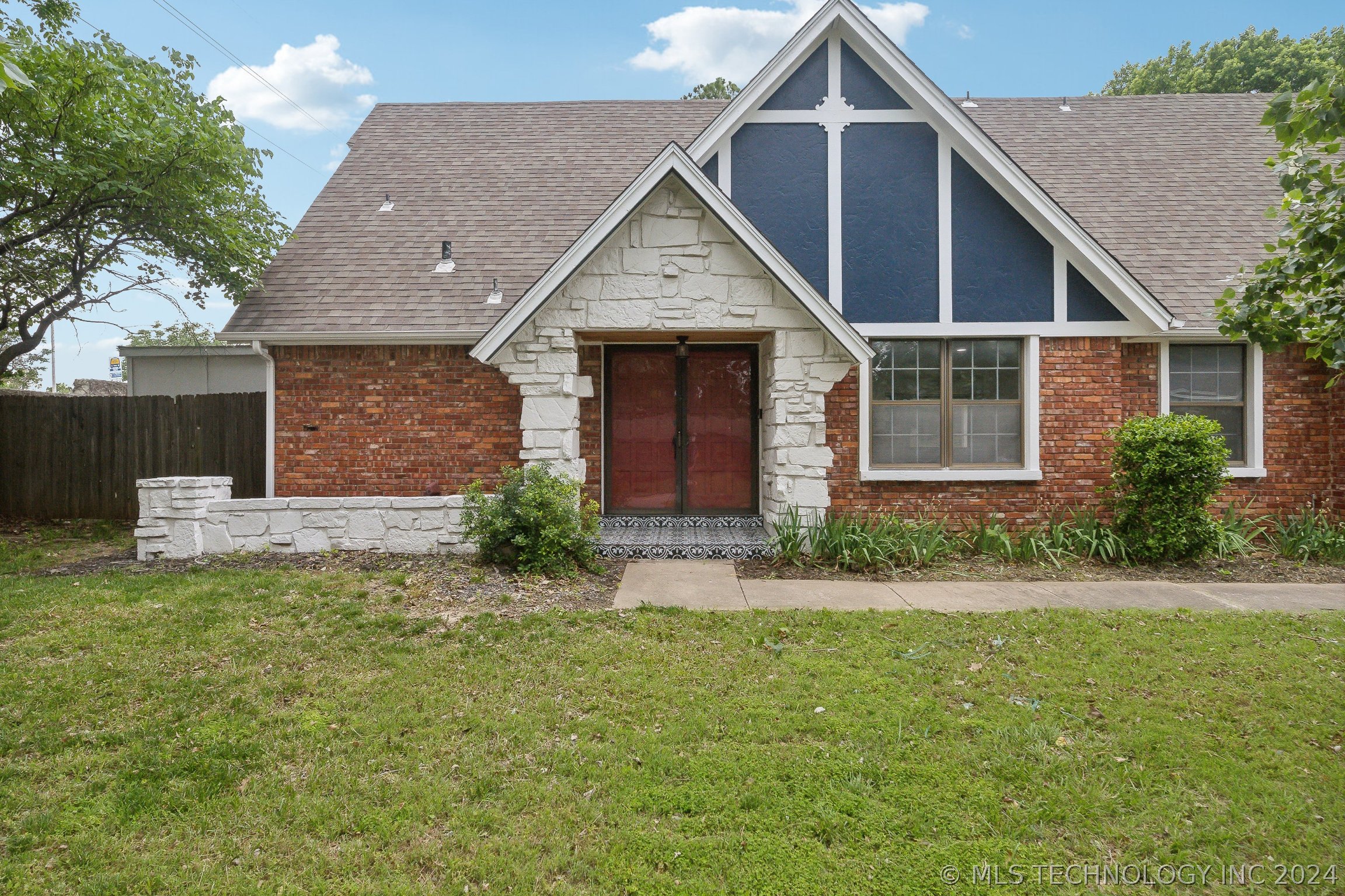 6950 S 77th East Avenue