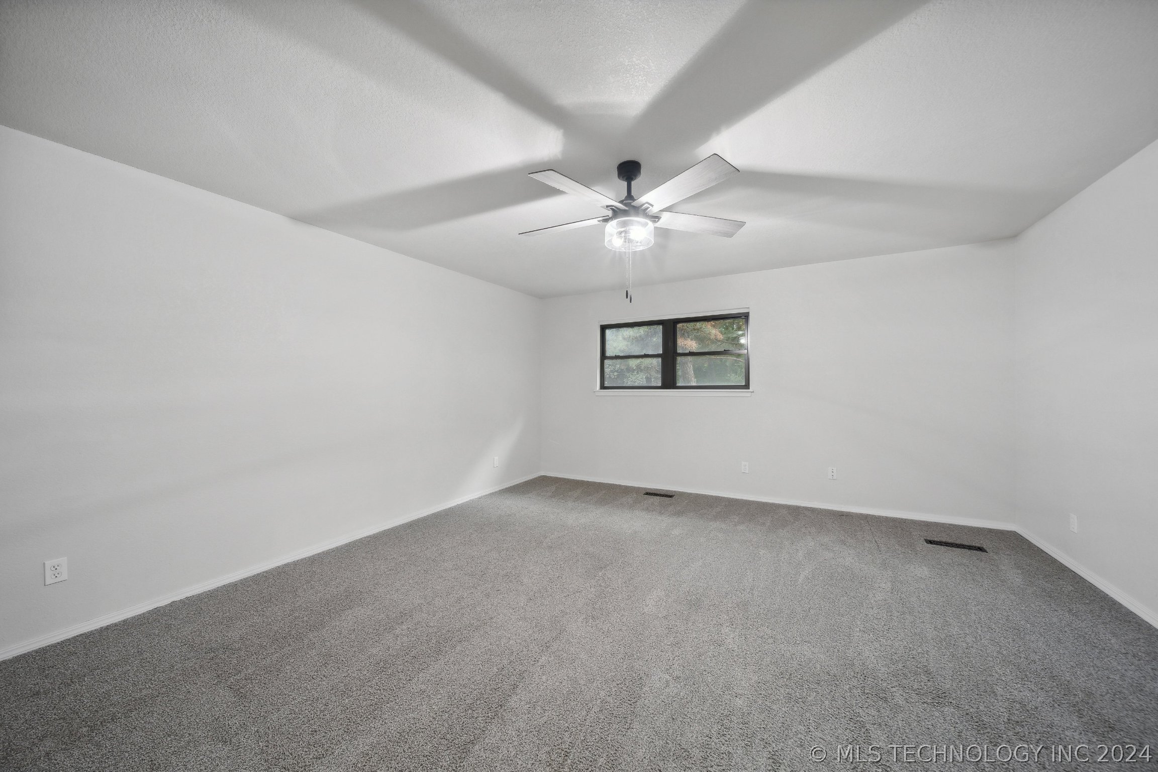 6950 S 77th East Avenue