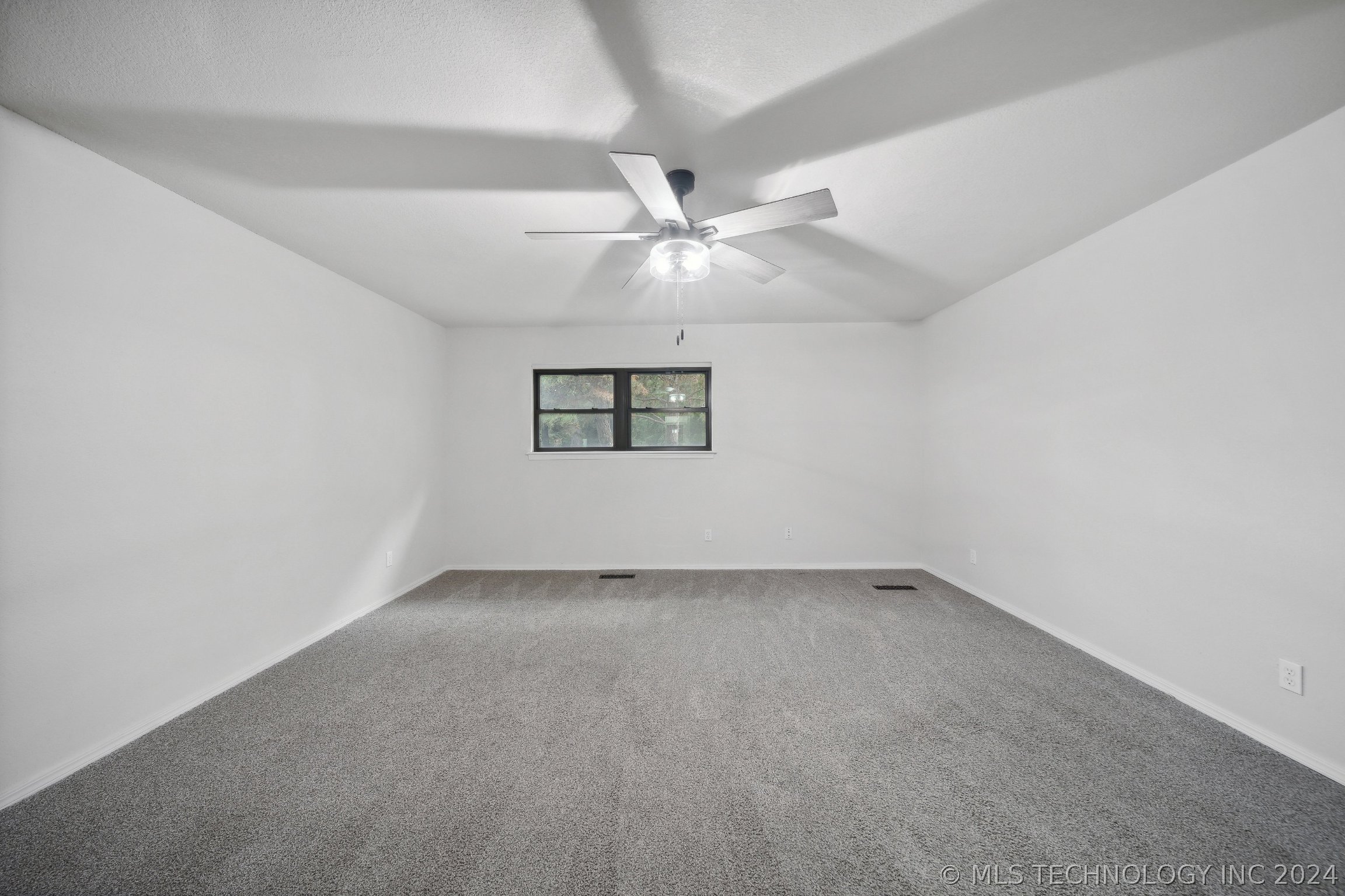 6950 S 77th East Avenue