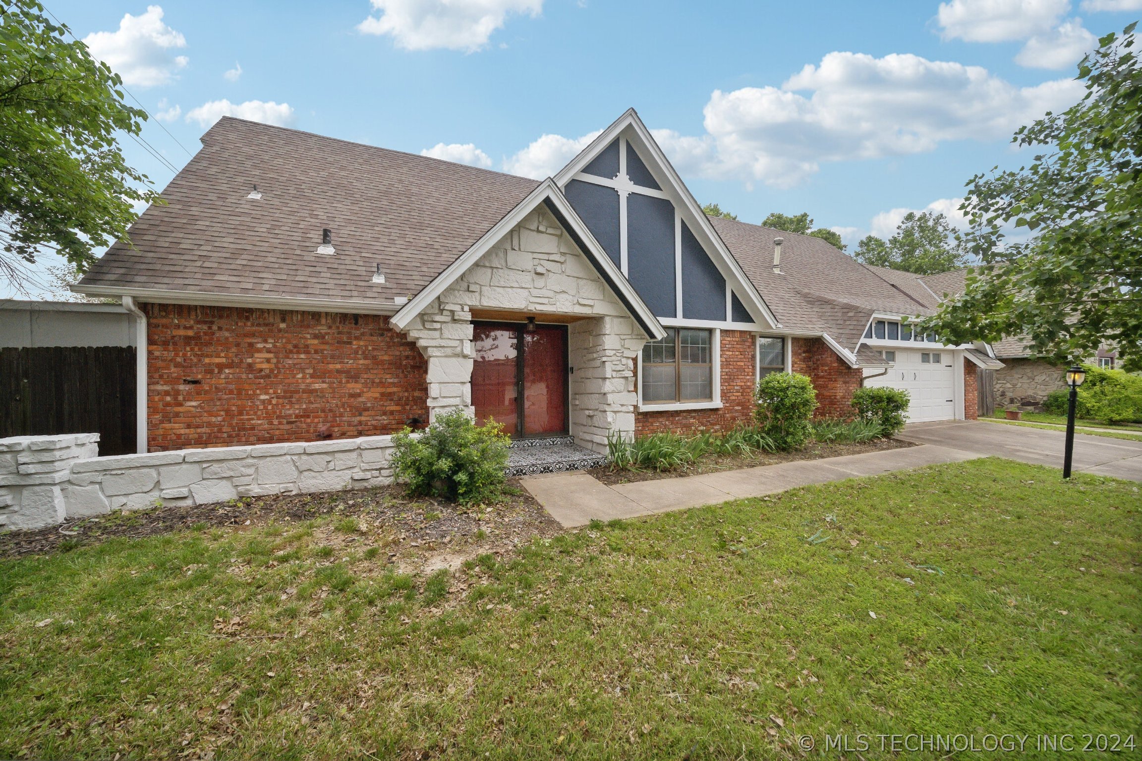 6950 S 77th East Avenue